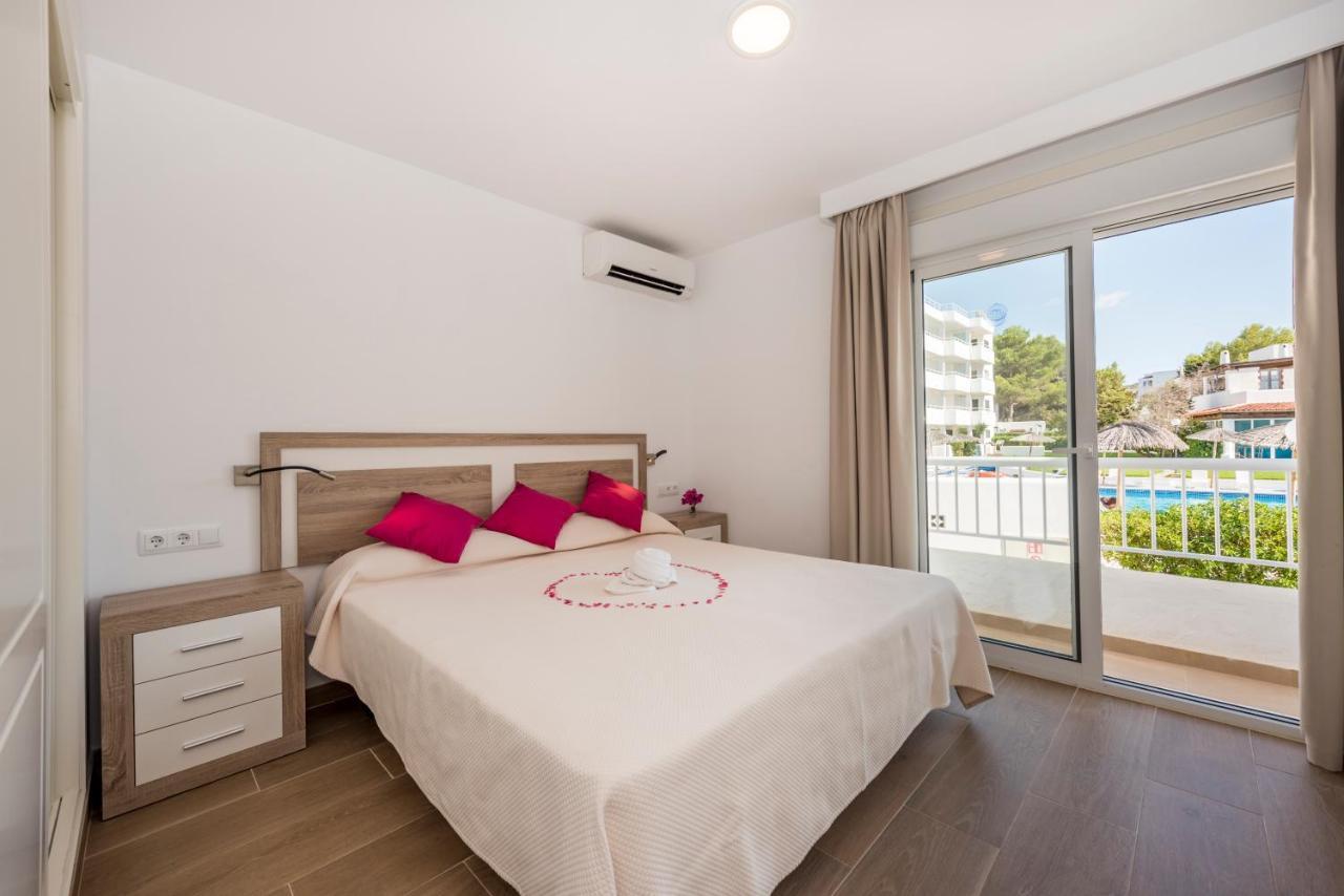 Camelina Aparthotel 3*