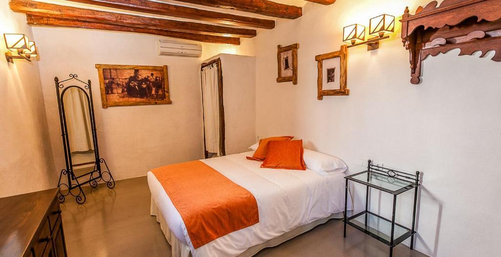 Farm stay Pere Sord *