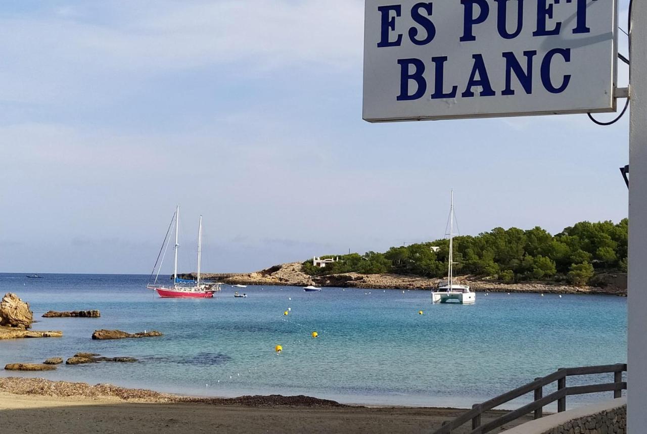 Flats Friends Es Puet Blanc