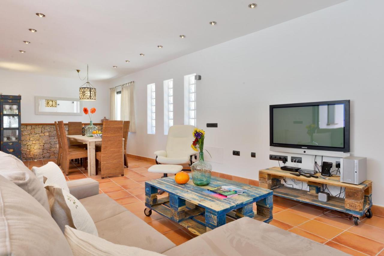 Villa New With Pool 19 Mins From Ibiza Town Cana Clara Santa Eularia des Riu