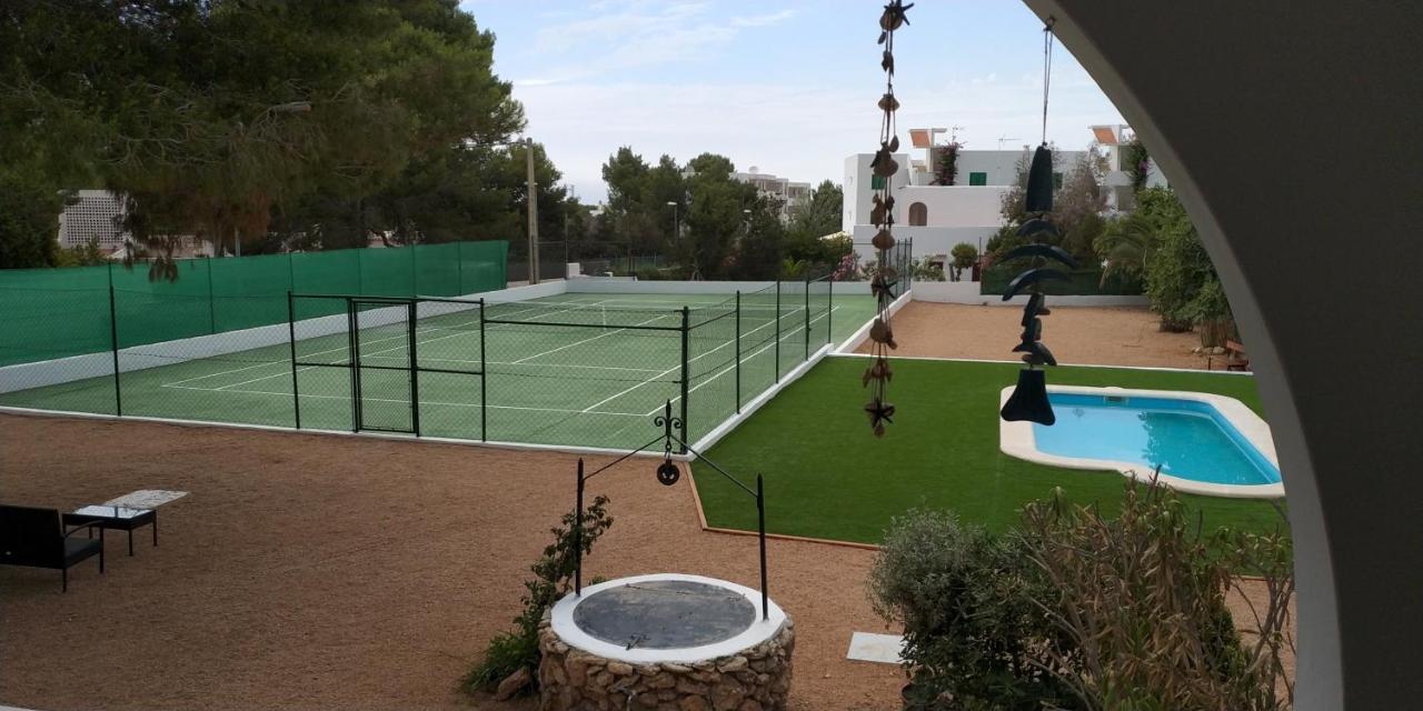 And Tennis Villa *