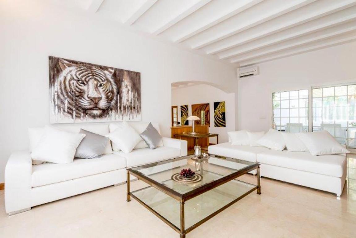 Gorgeous Near Ibiza Centre * Santa Eulària des Riu