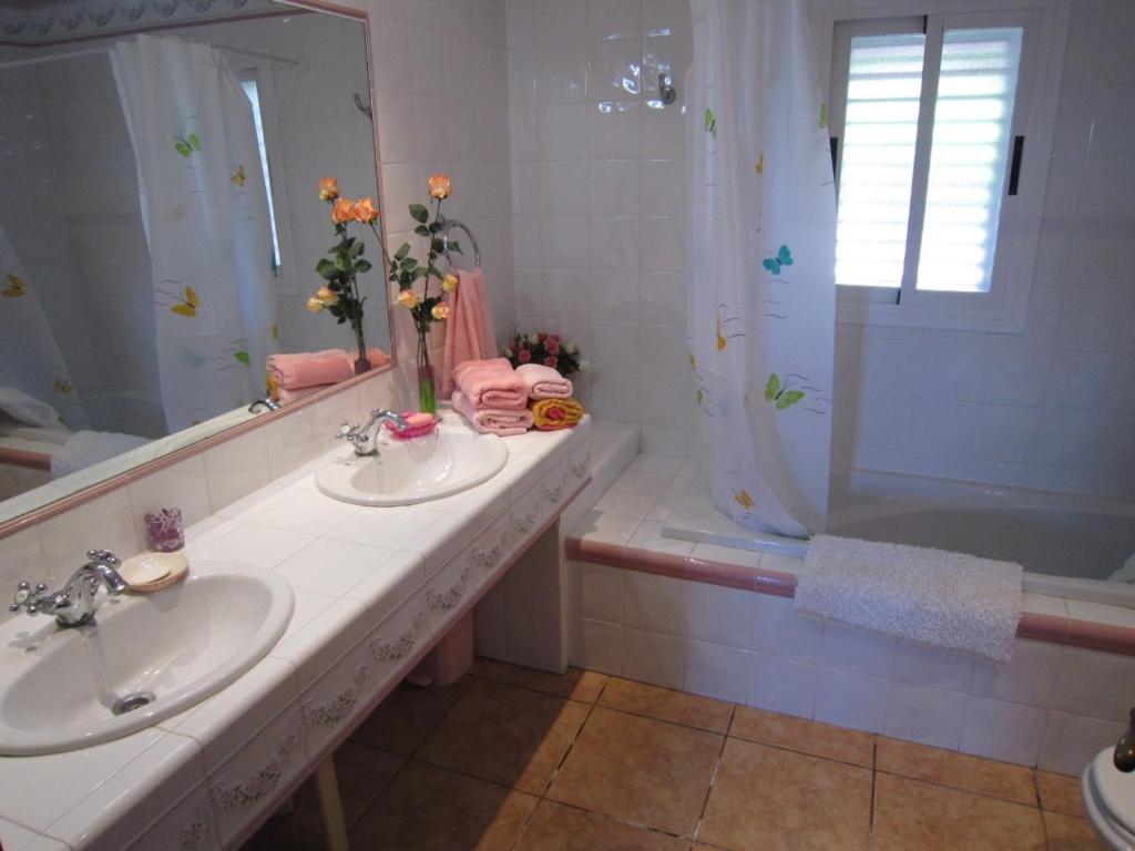 Holiday home 204 *