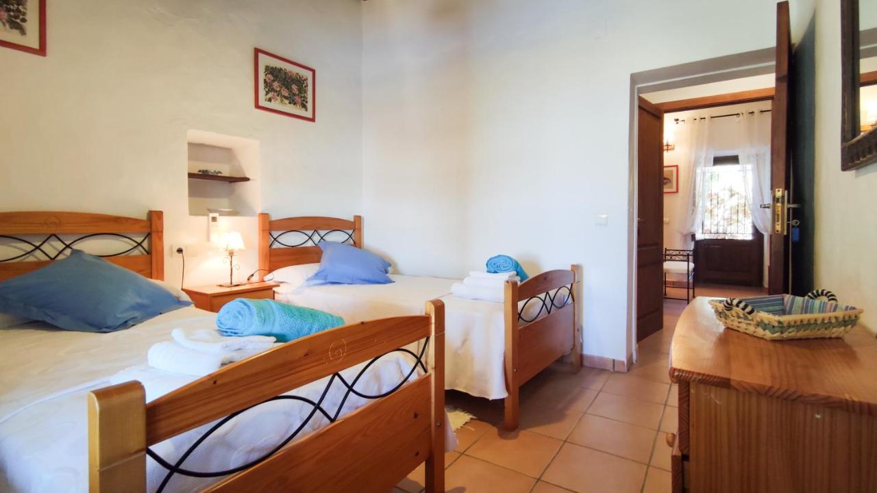 Casa Shera Villa