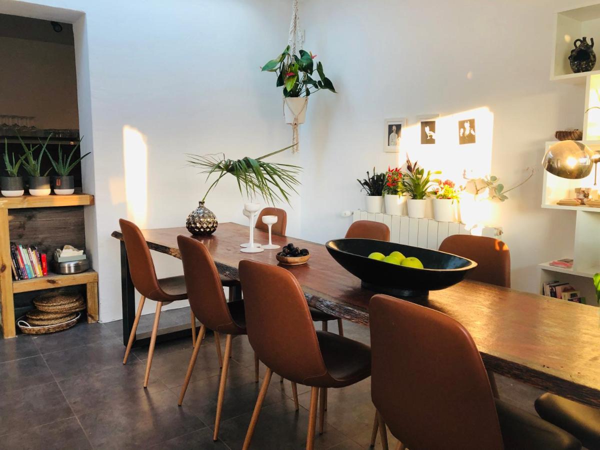 Justbeandbeibiza Bed & Breakfast *