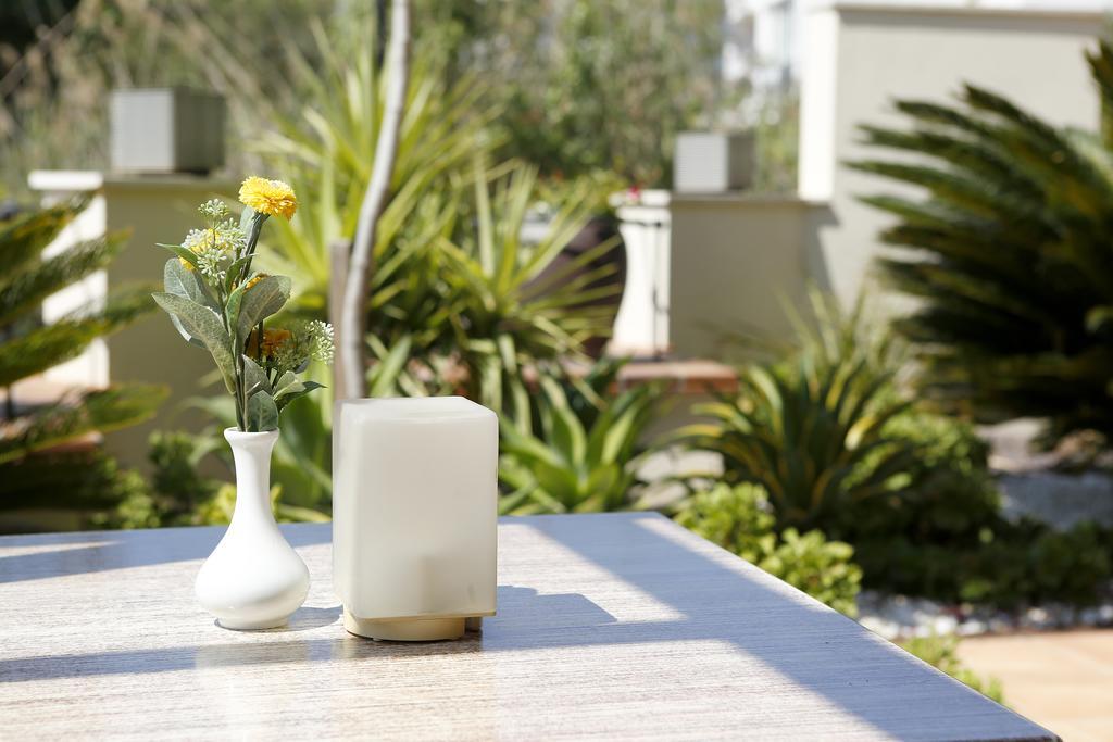 Lux Isla Hotel Talamanca (Ibiza)