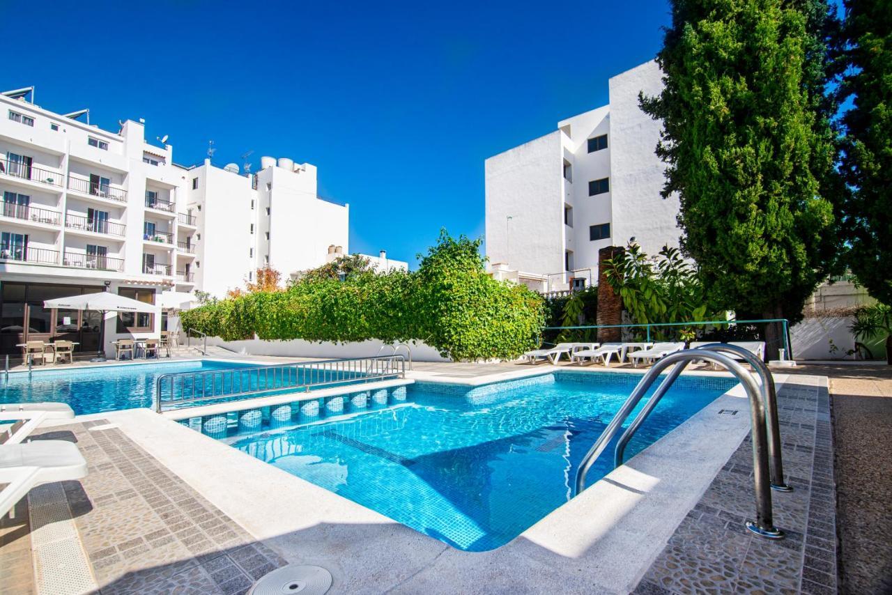 Hotel Tarba 2*