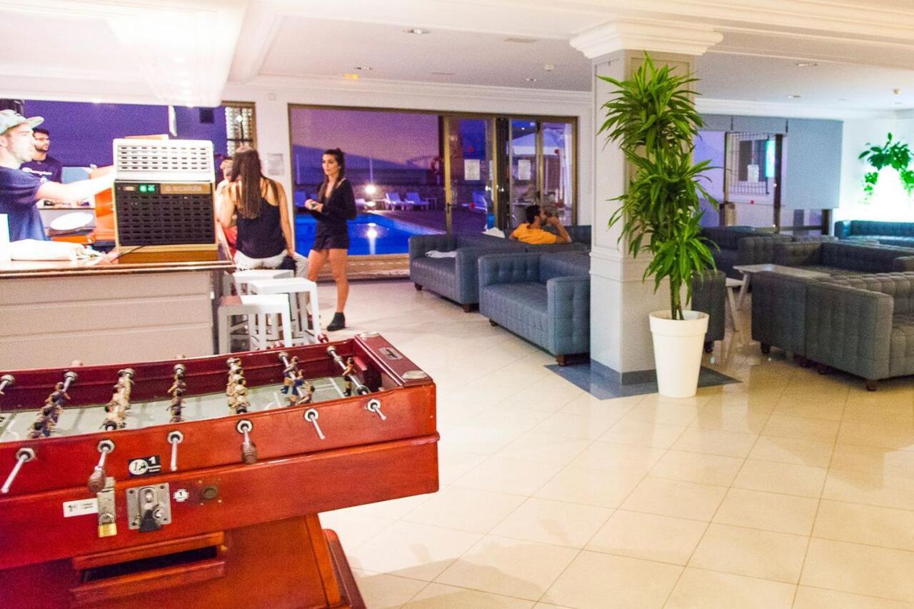Hostal Apolo Guest house *