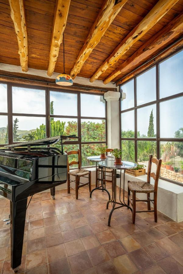 Robby's Ibiza Farm stay *
