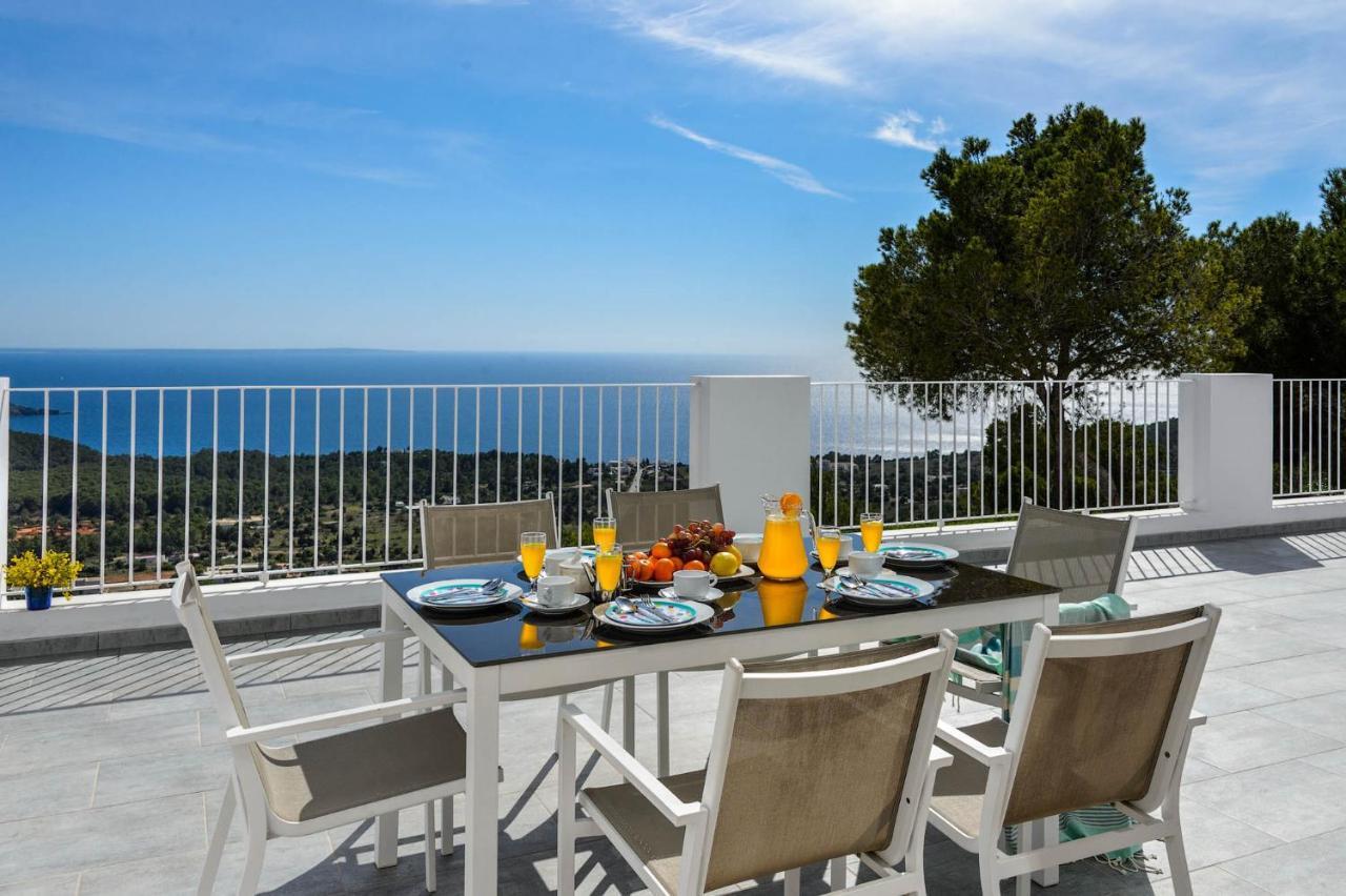 Sky Line Villa