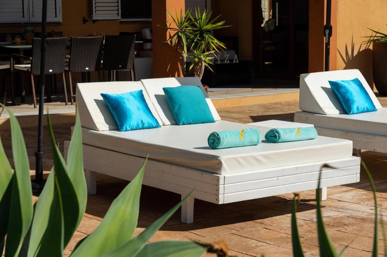 Serena Villa *