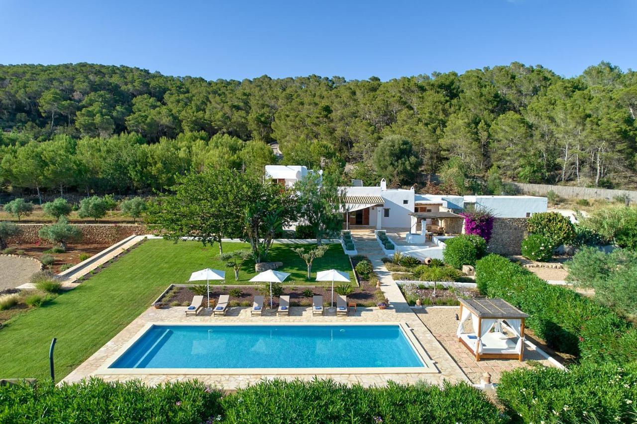 Villa Mago