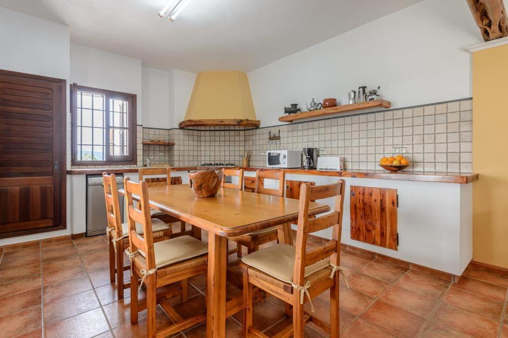 March Magic Sunset Ferienhaus Sant Antoni de Portmany