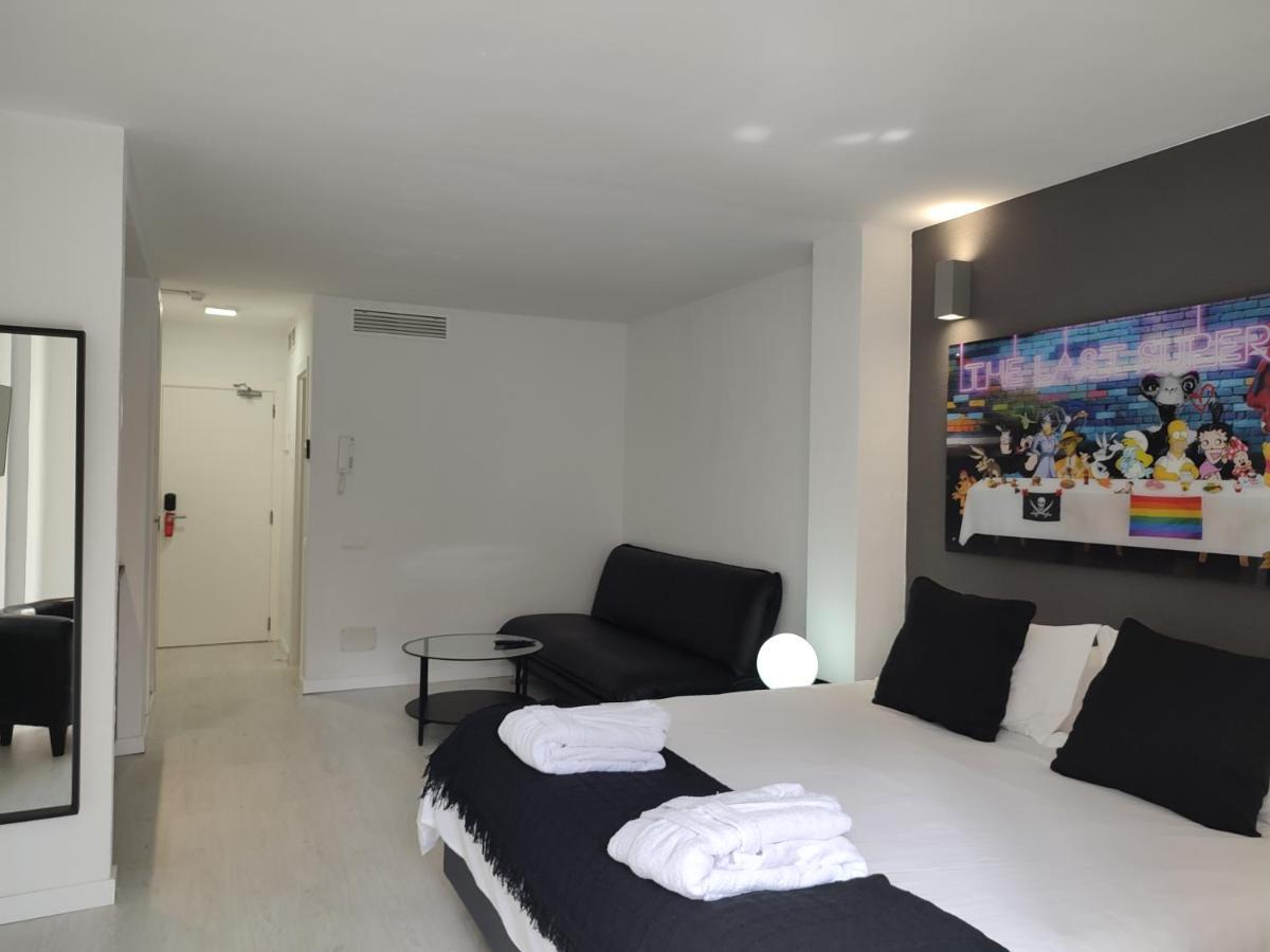 Urban Spaces Aparthotel 3*
