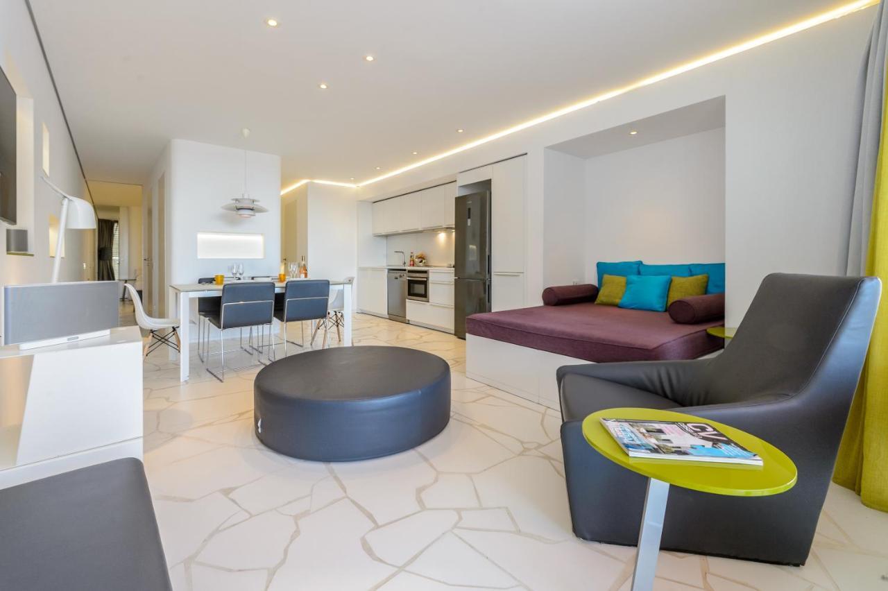 Luxury Boas- Best Location