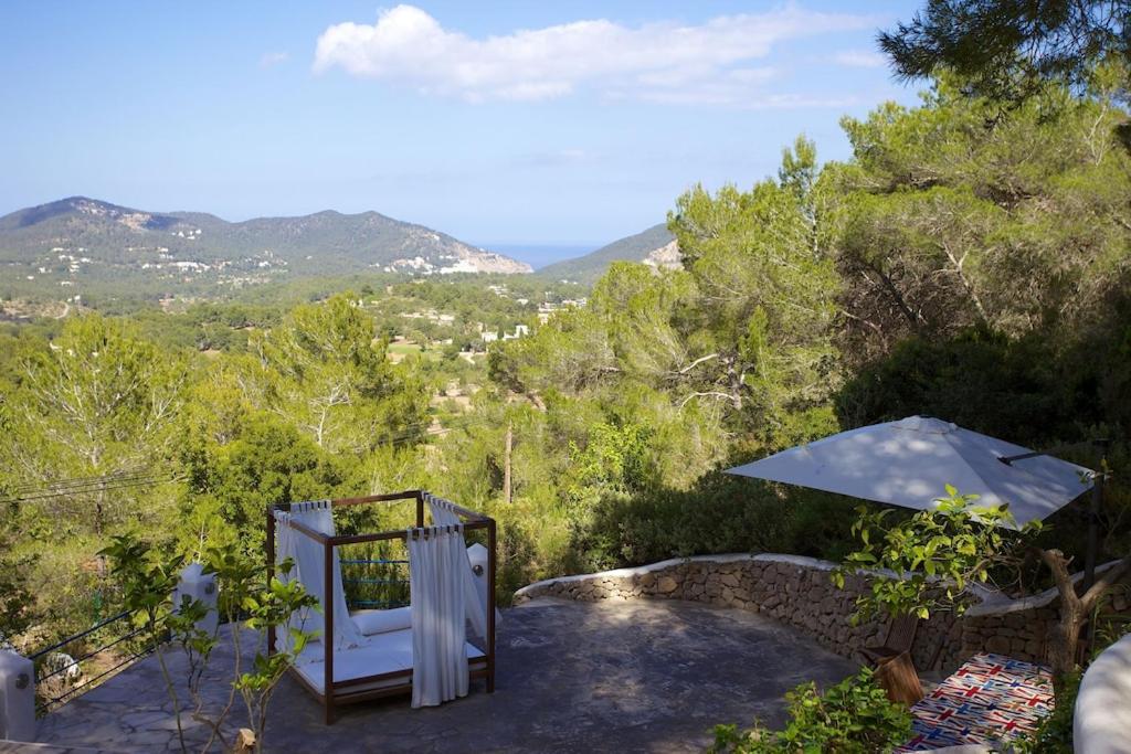 Villa Finca Victoria Eu - A Lovely Ibiza In The Hills Can Furnet