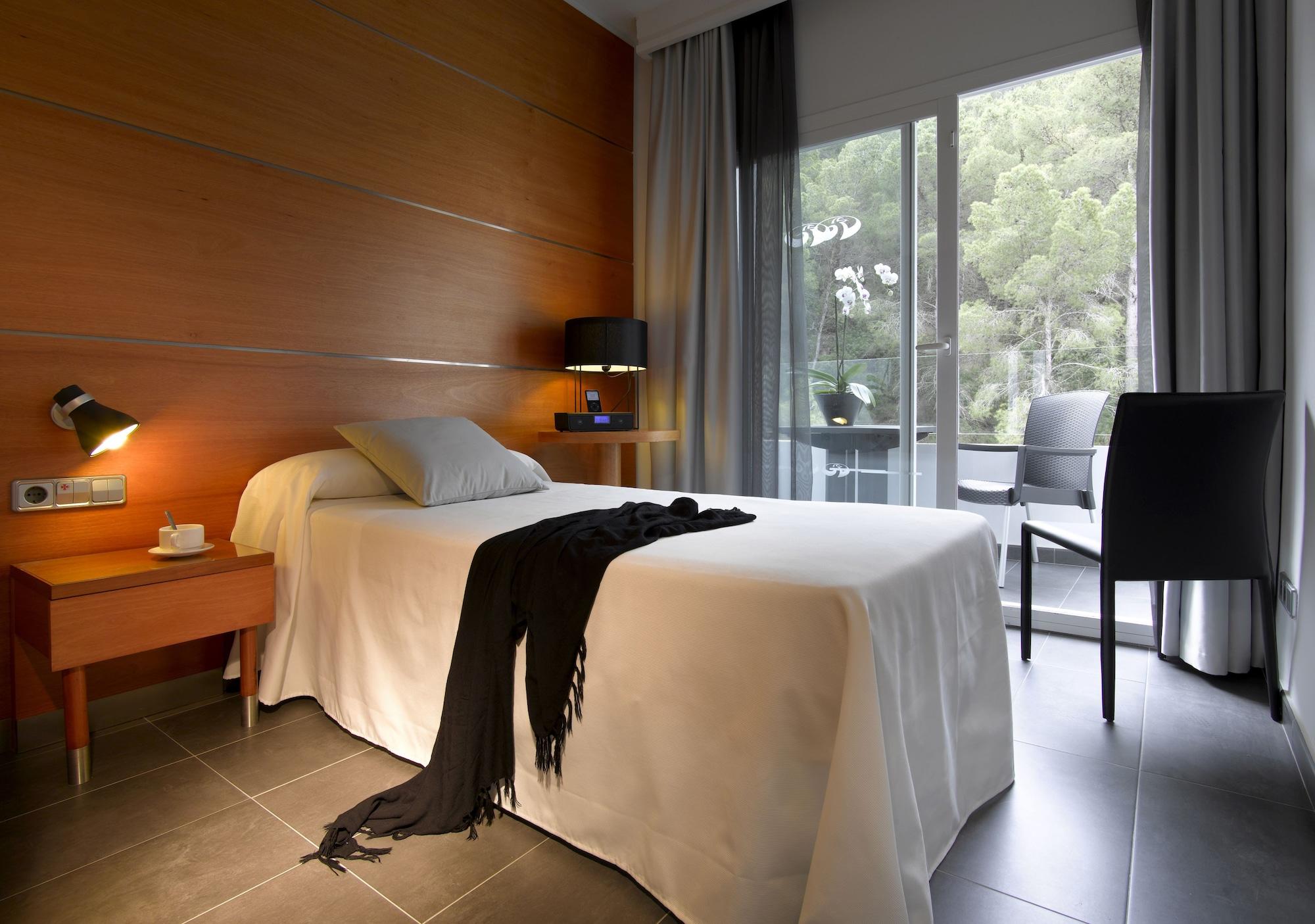 Hotel Palladium Cala Llonga - Adults Only