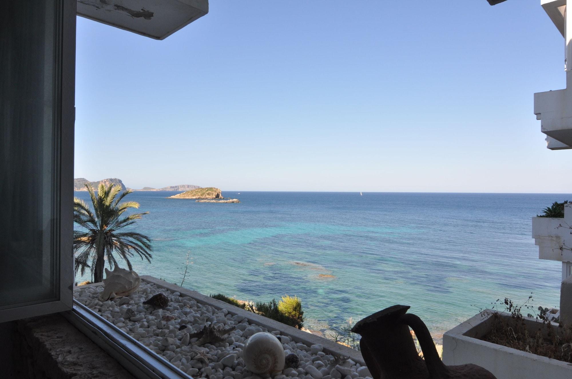 Cel Blau Apartment