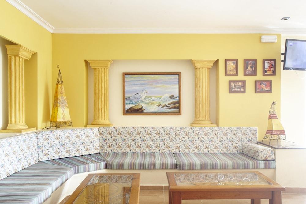 Mar Y Huerta Hotel