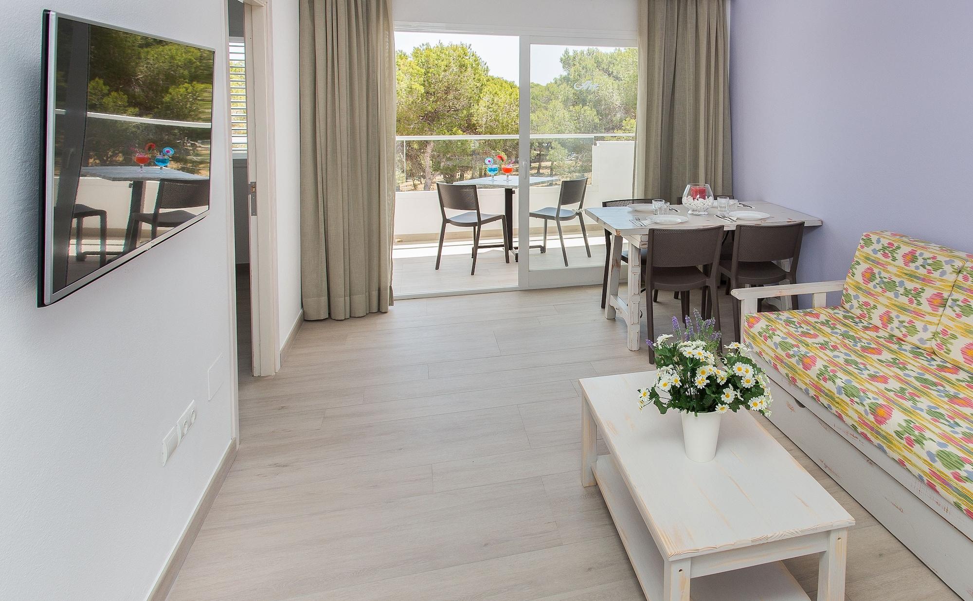 Typic Art Apartment Es Cana