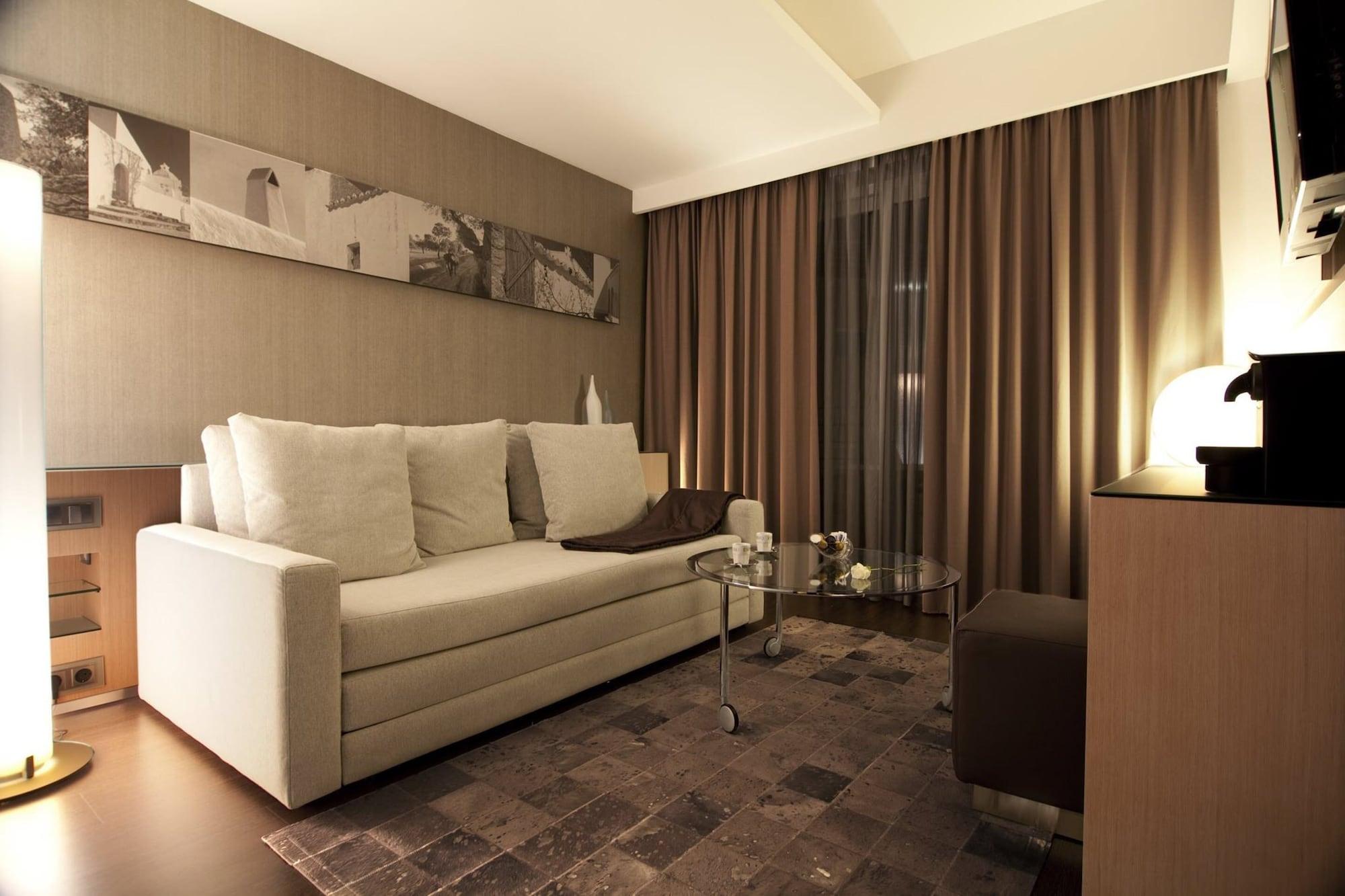 Ocean Drive Hotel