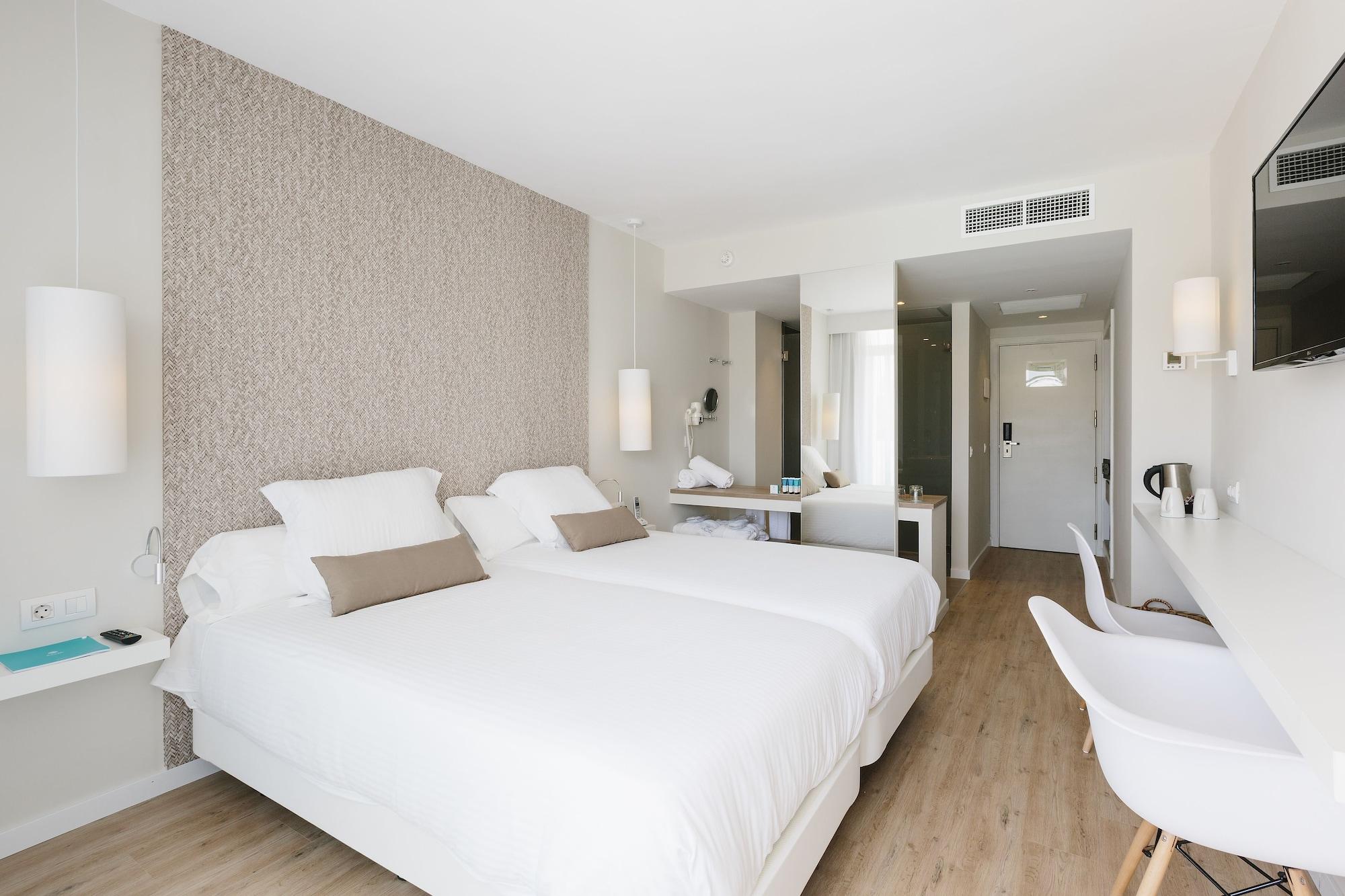 Aluasoul Ibiza - Adults Only 4* Es Canar (Ibiza)