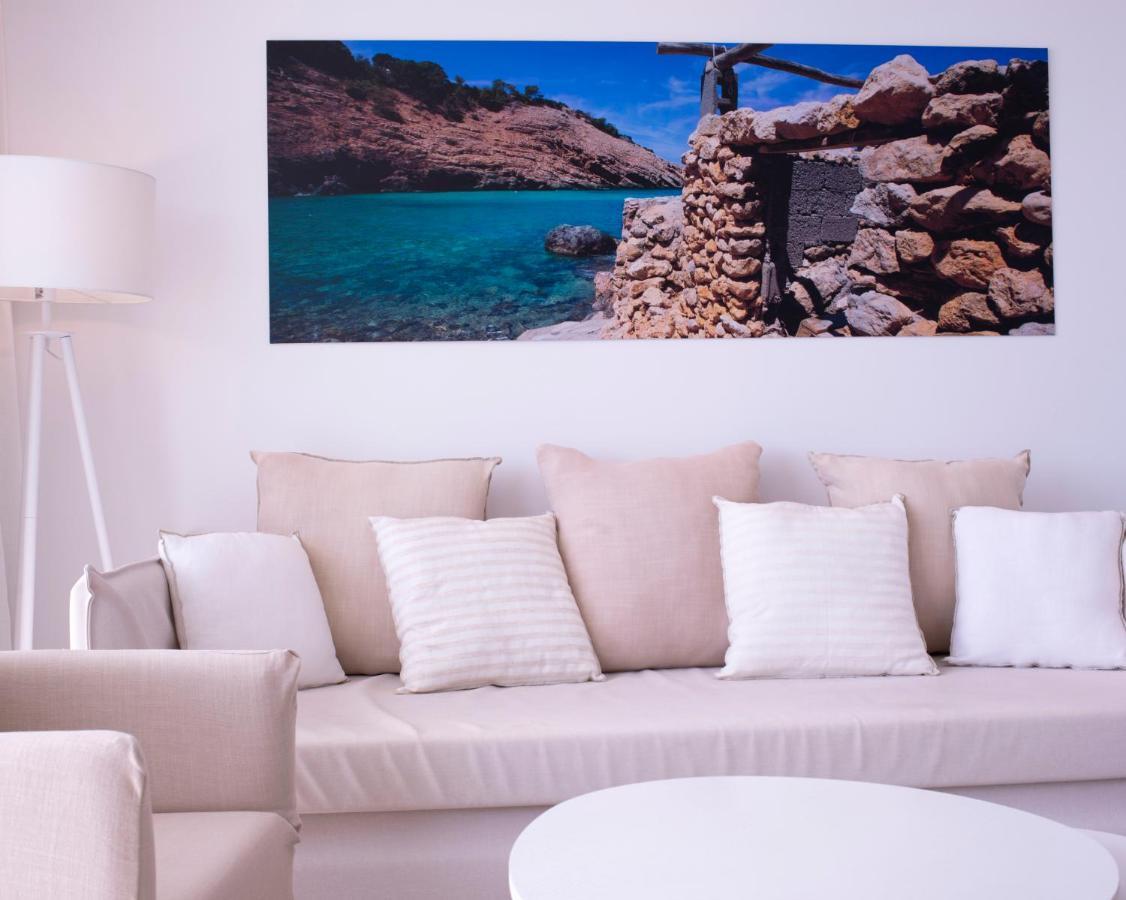 Llobet Aparthotel