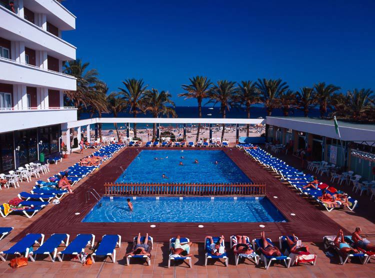 Fiesta Club Playa D'en Bossa Hotel 3*
