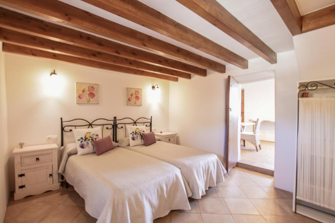 Holiday home Jaume Guillem Sant Carles de Peralta