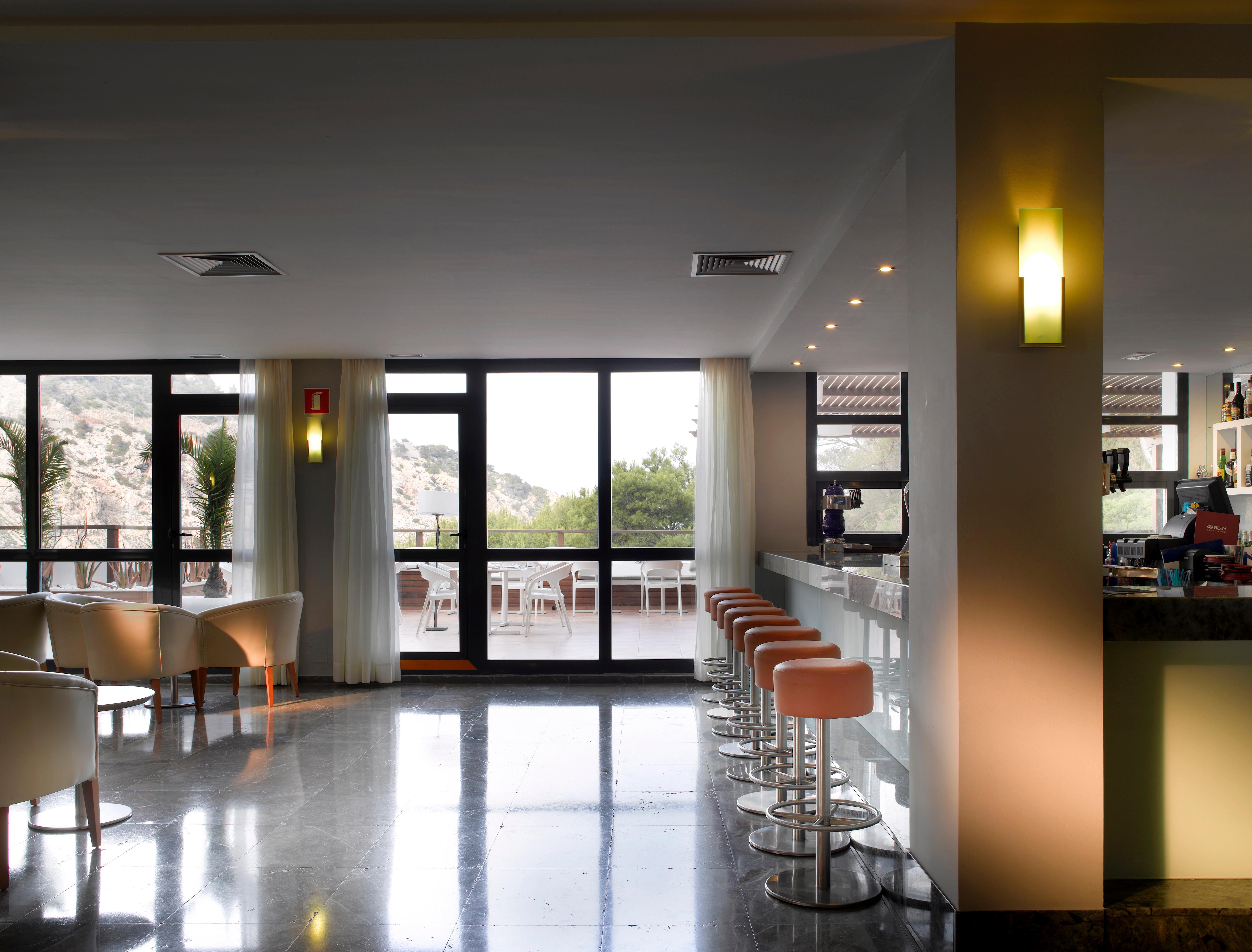 Hotel Palladium Cala Llonga - Adults Only 4*