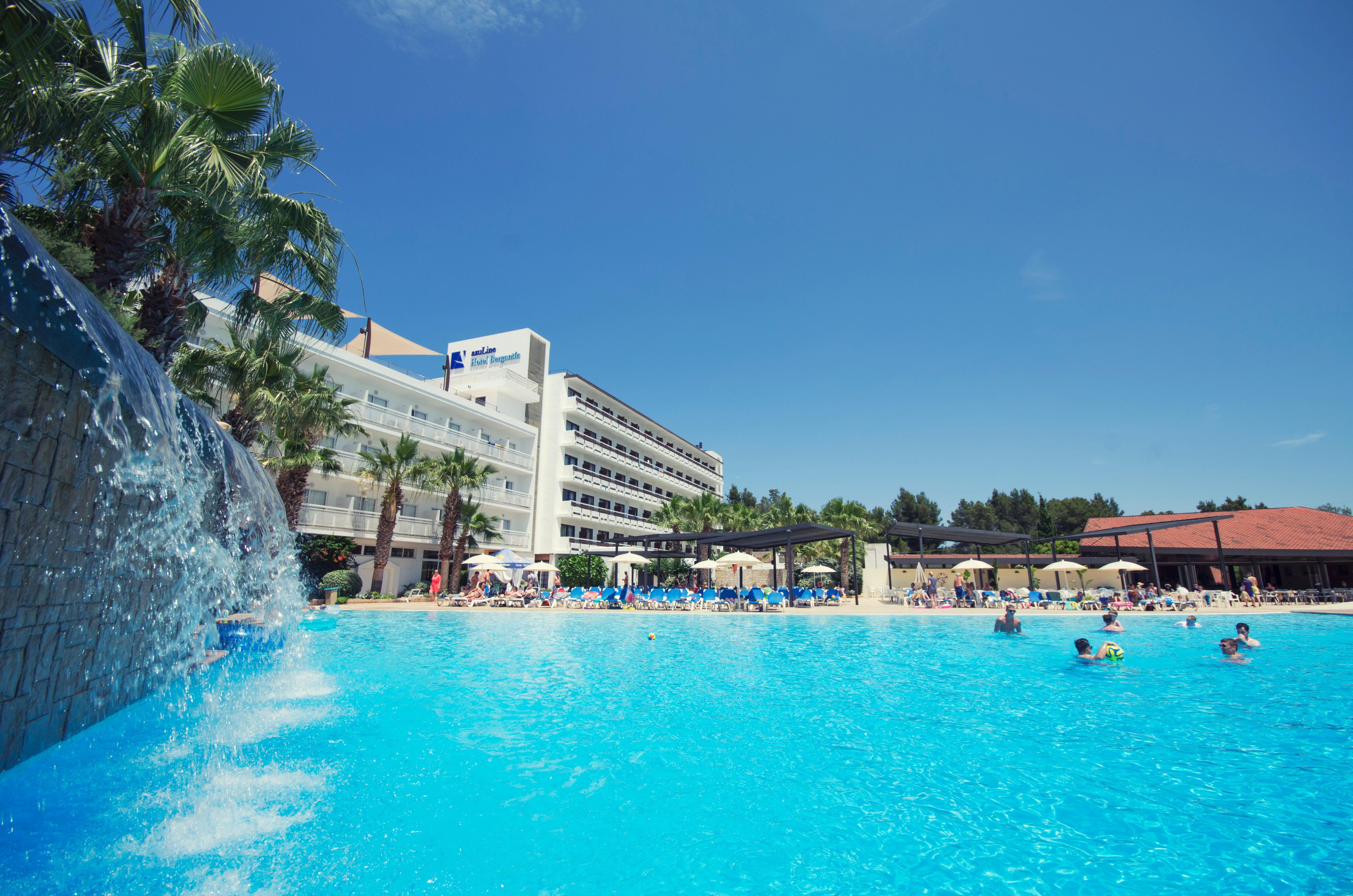 Azuline Bergantin Hotel