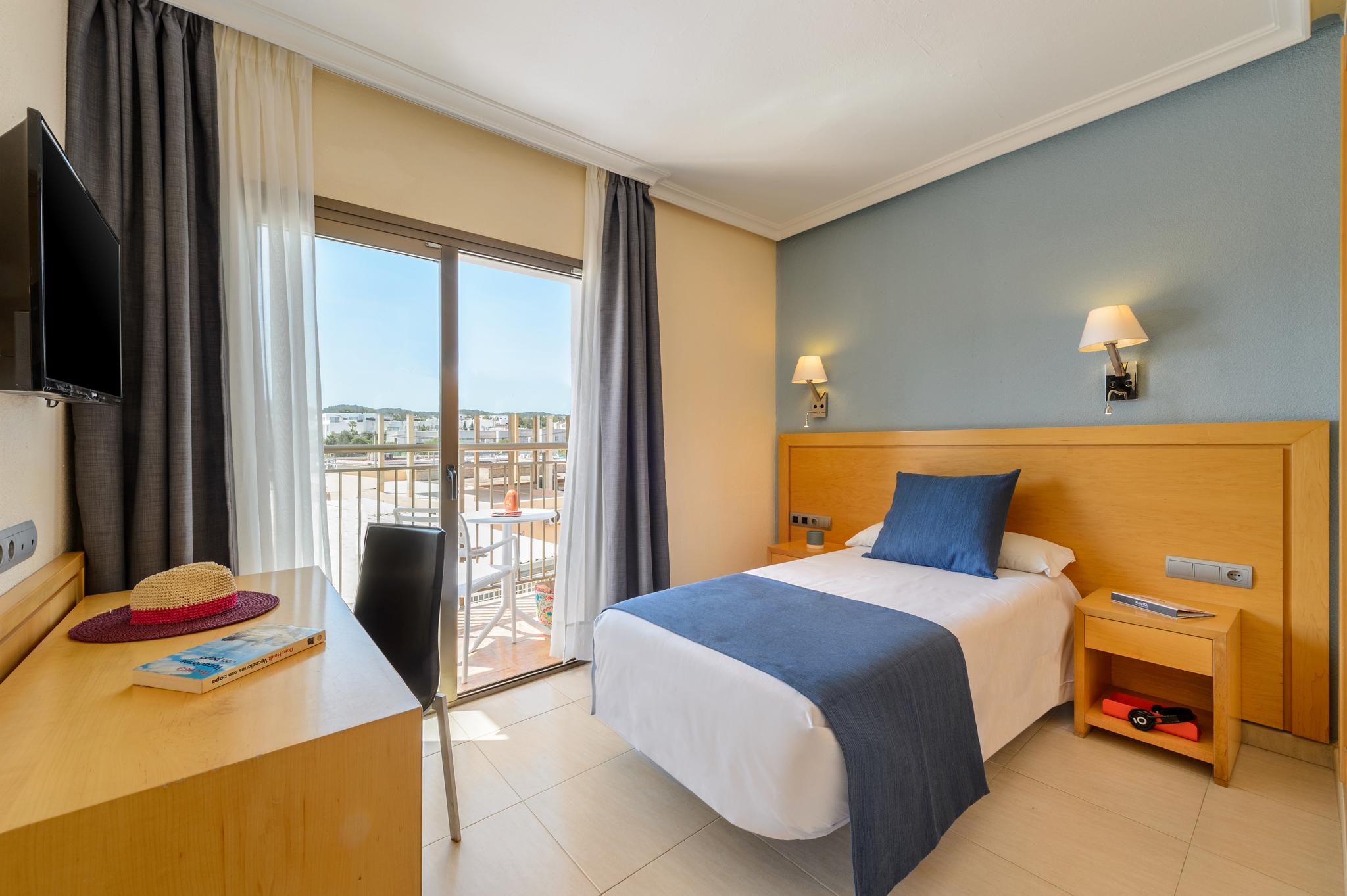 Hotel Vibra S'Estanyol Hotel 3*