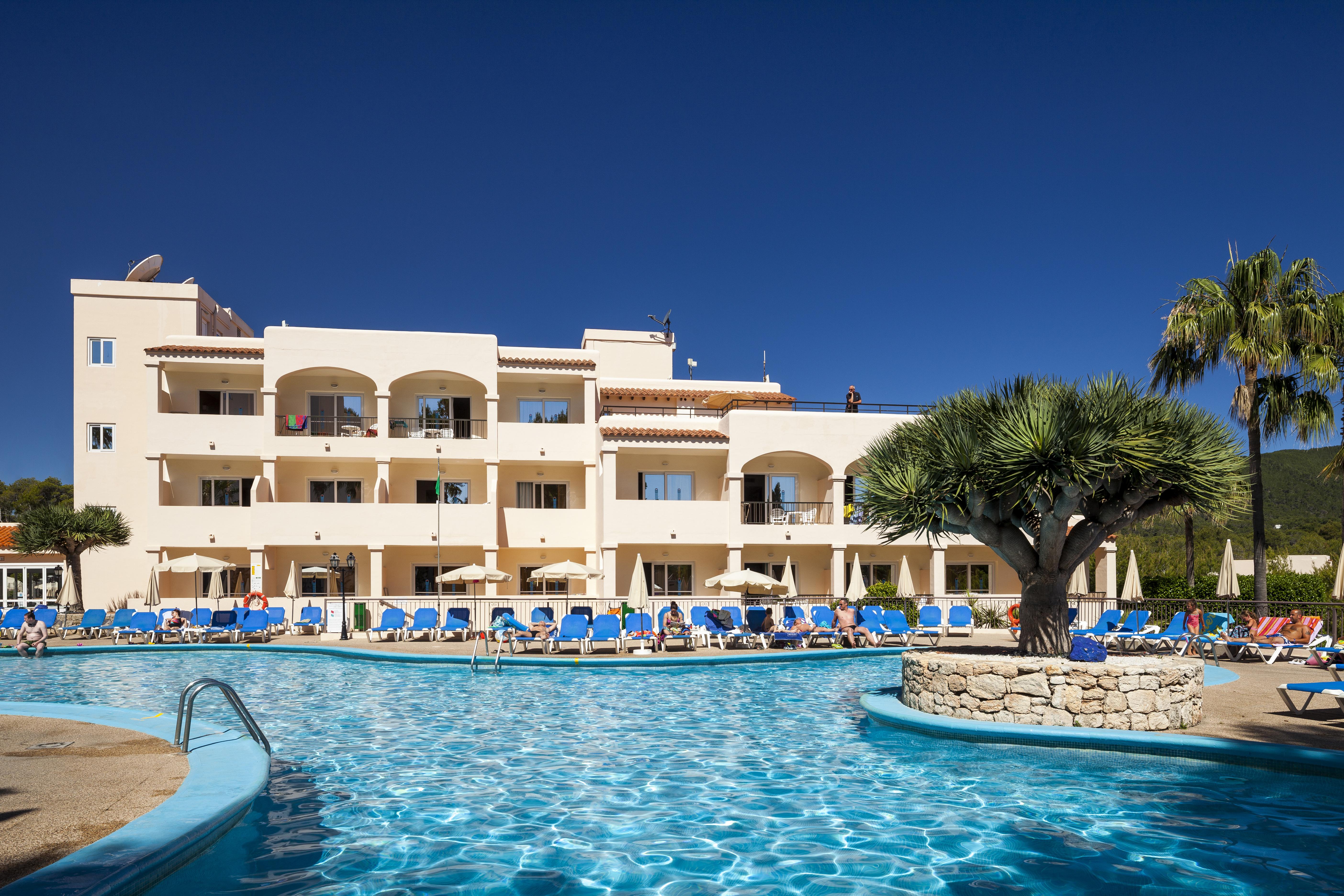 Invisa Club Cala Blanca