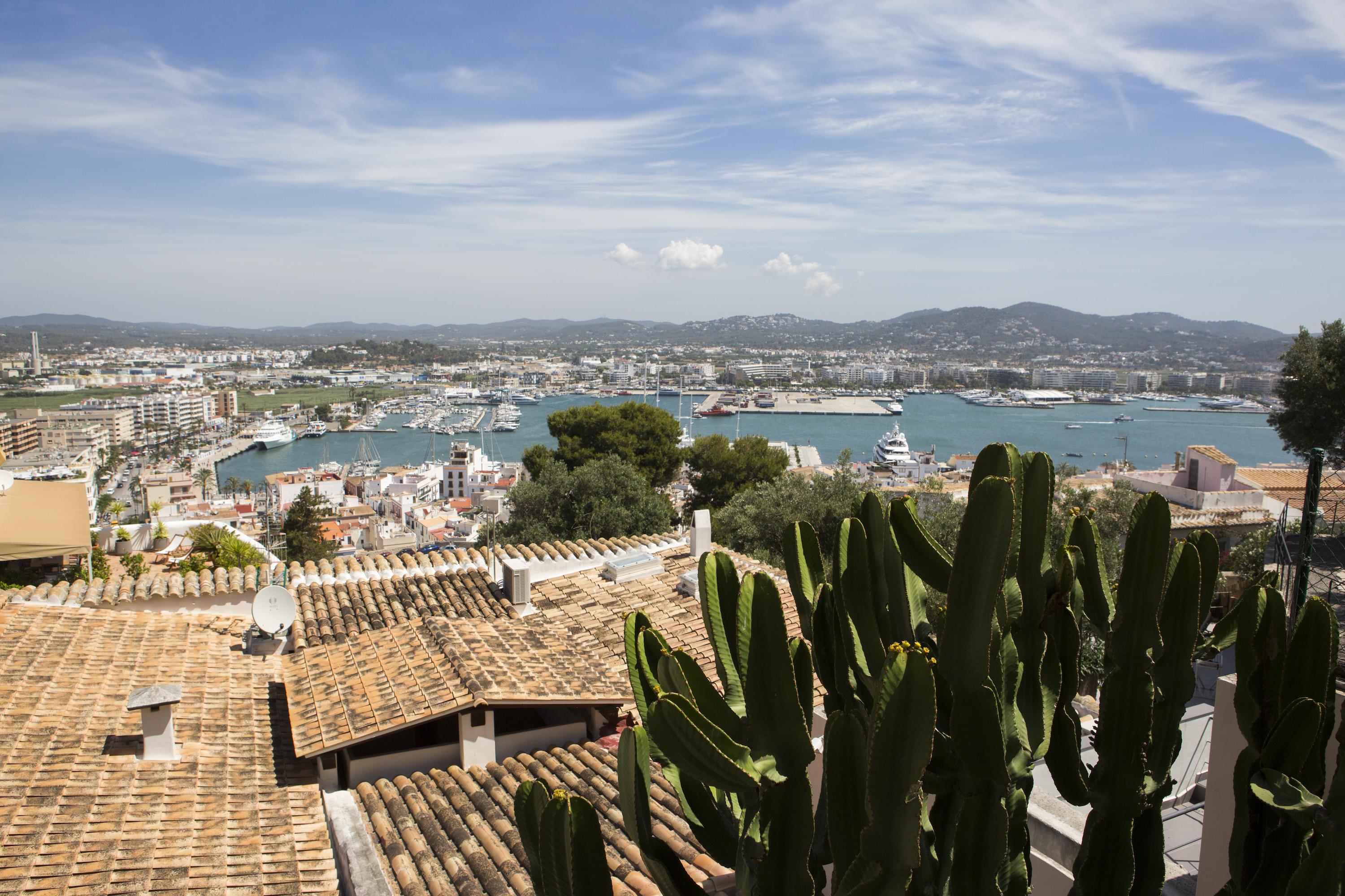 La Torre Del Canonigo - Small Luxury
