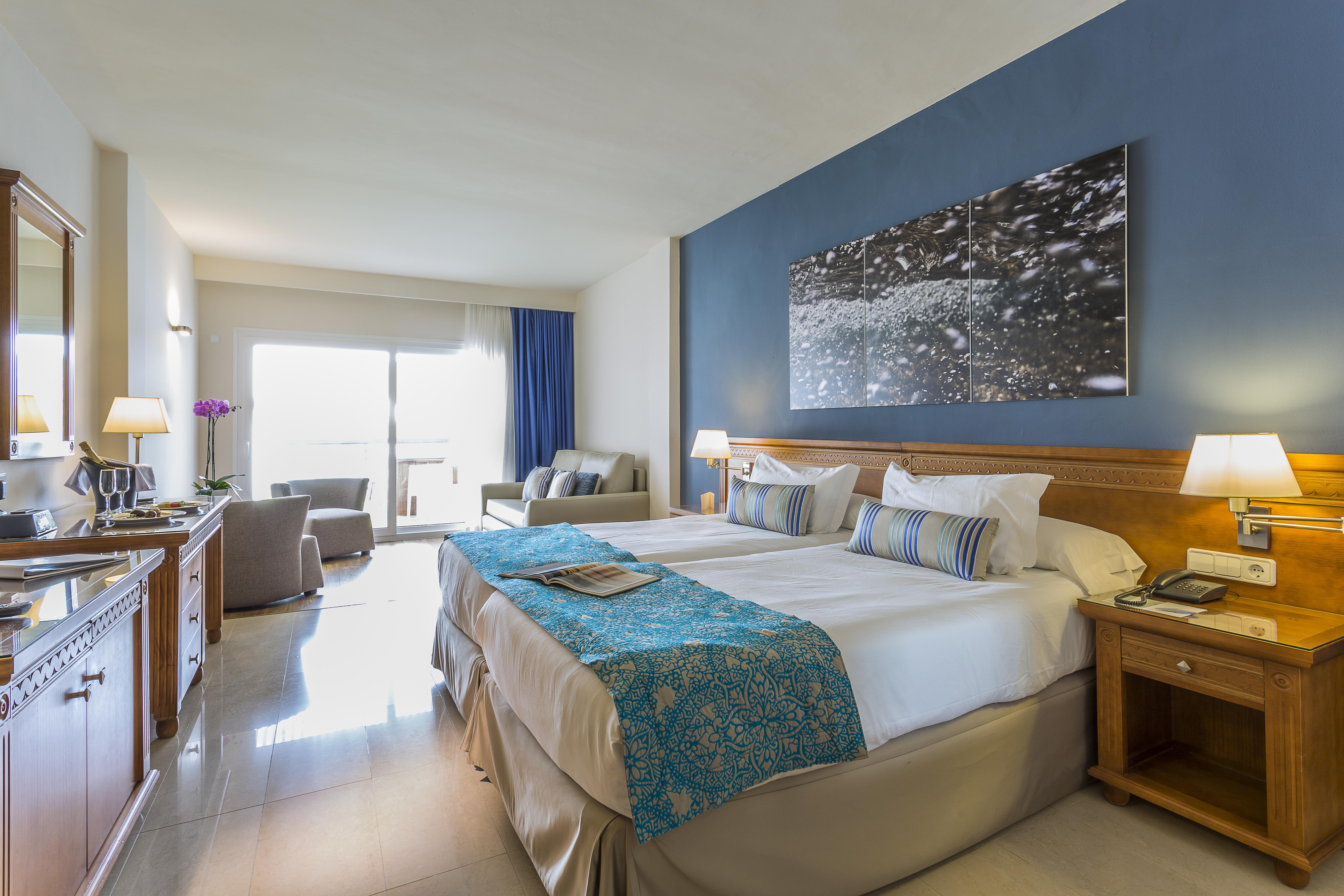 Grand Palladium Select Palace Ibiza Hotel Platja d'en Bossa