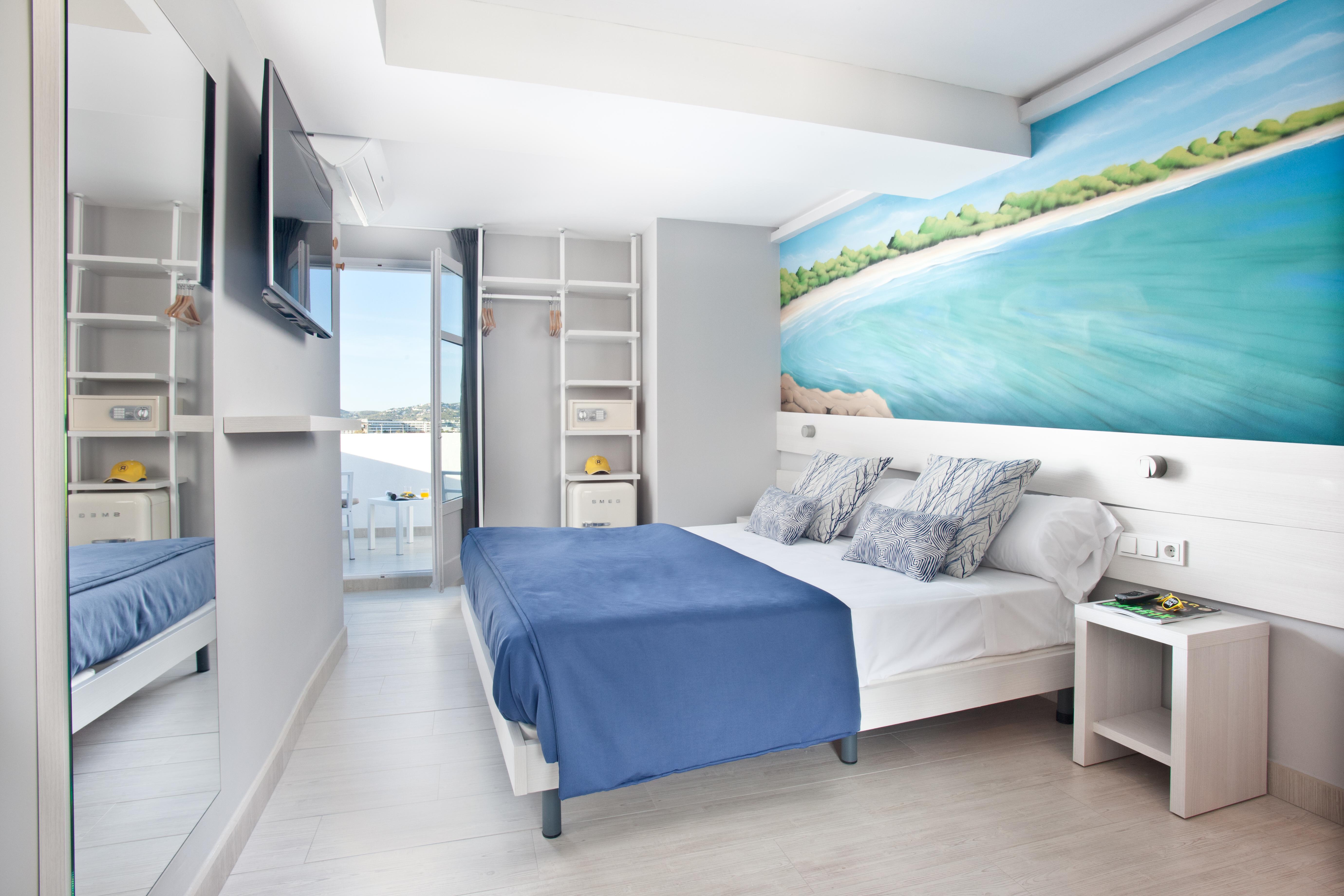 Ryans La Marina (adults Only) Hotel