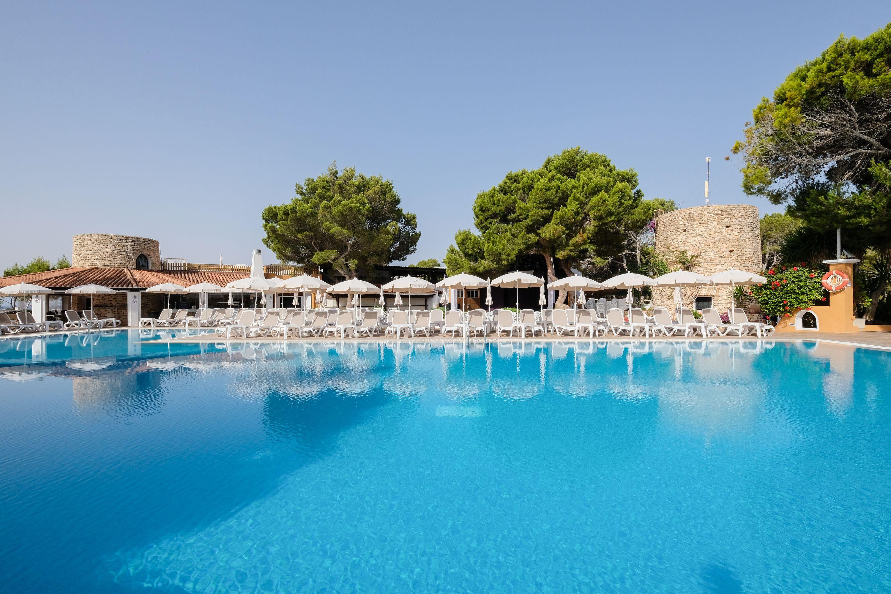 Hotel Fergus Style Punta Arabi 4*