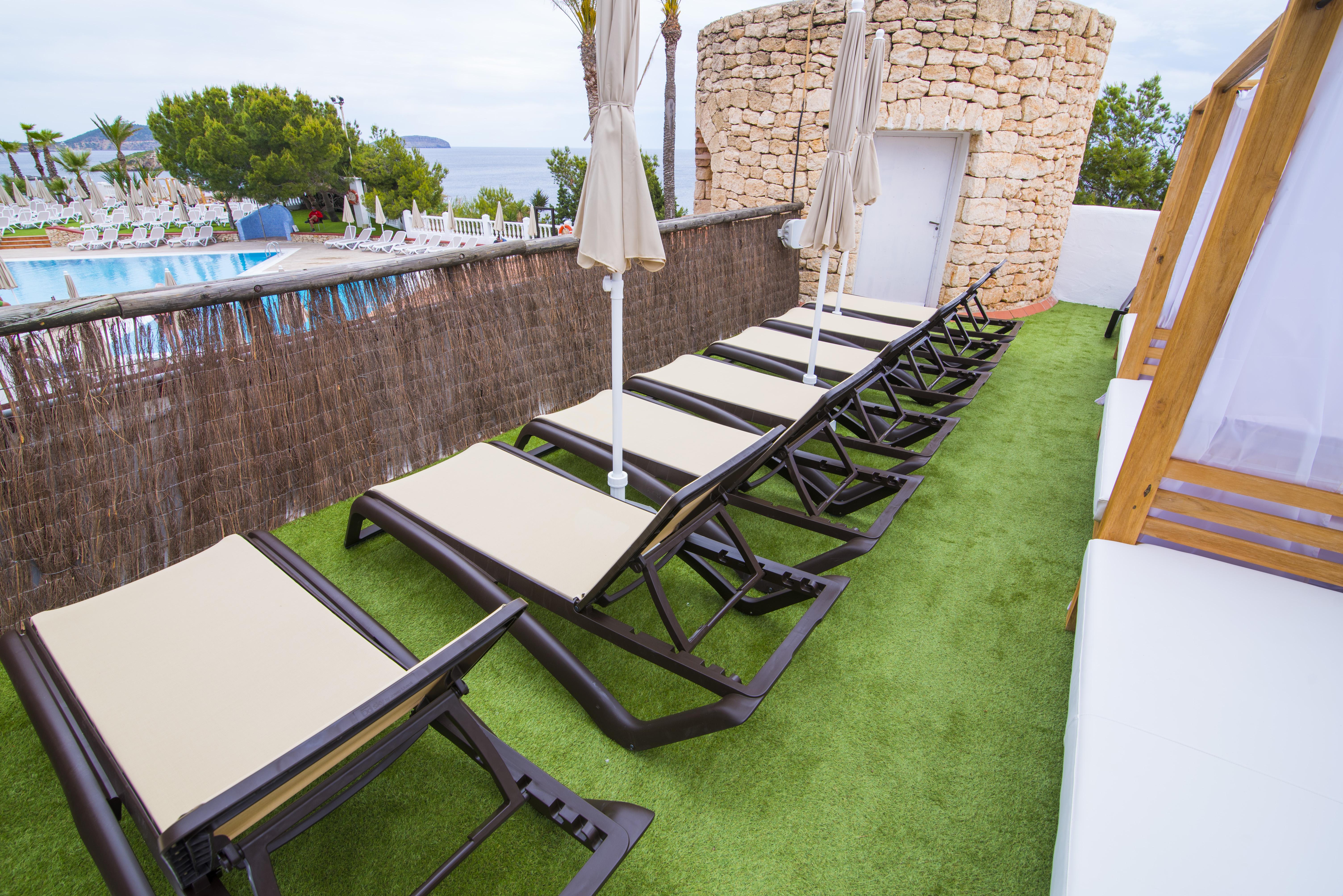 Hotel Fergus Style Punta Arabi 4*