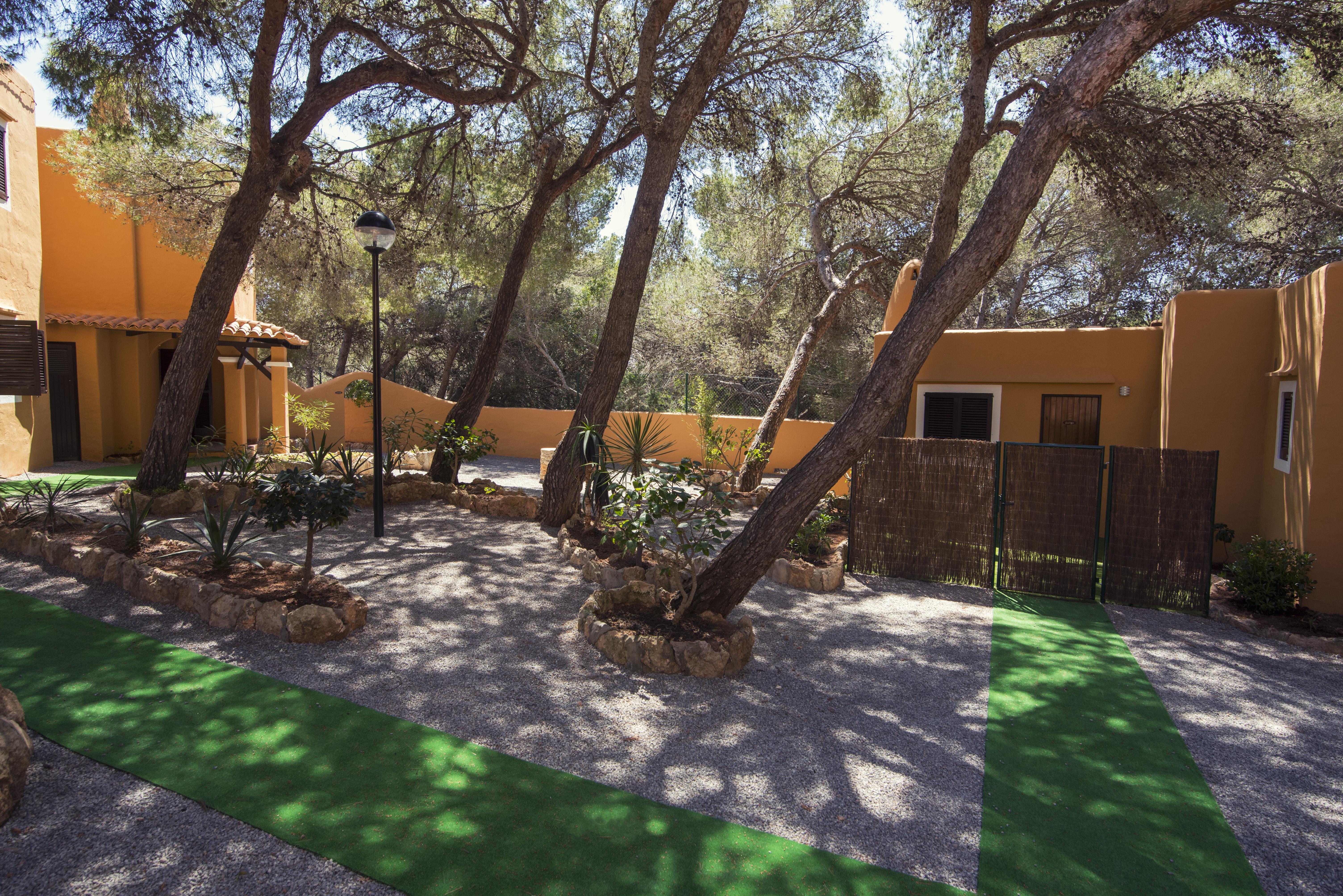 Fergus Style Punta Arabi 4*