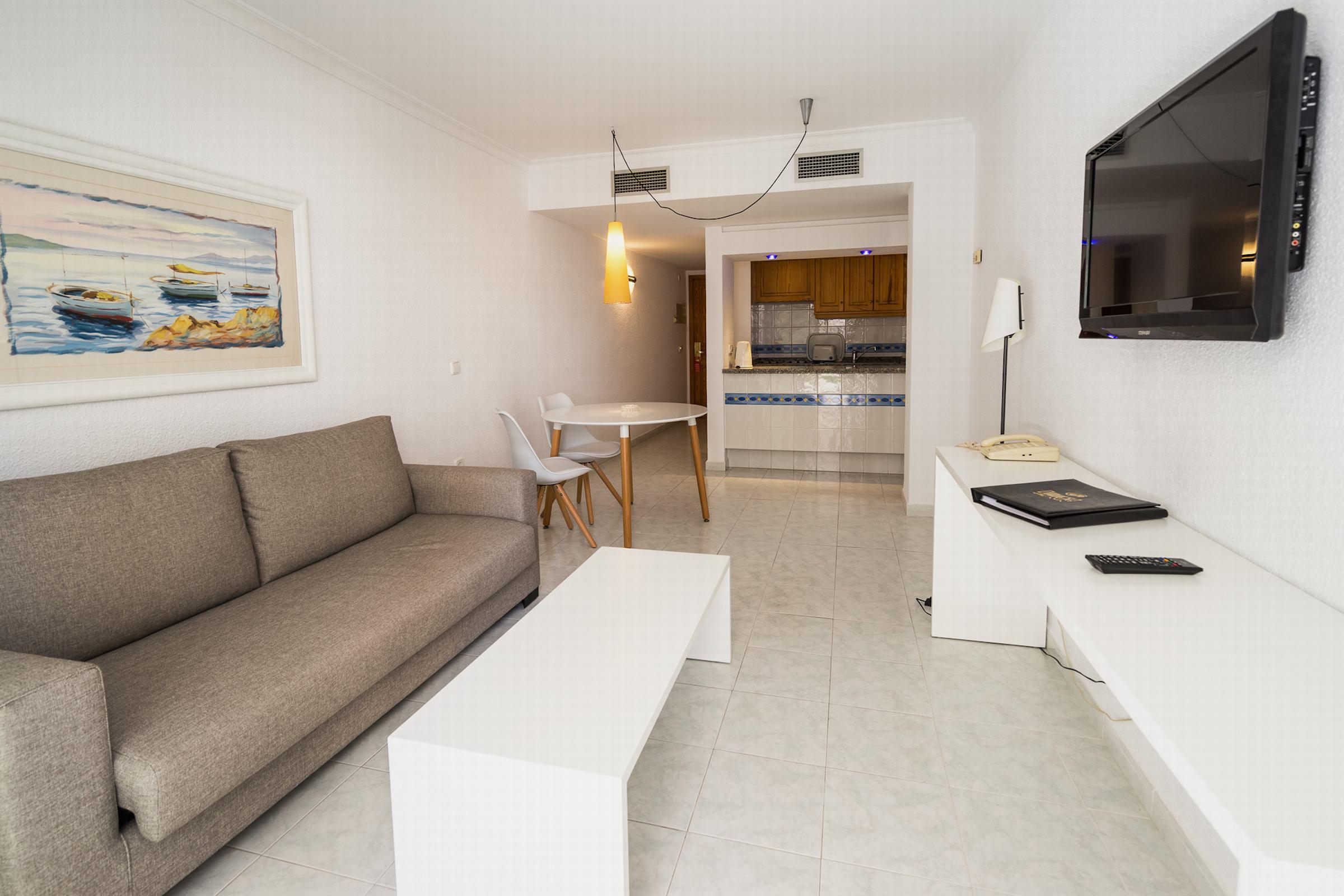 Duquesa Playa Aparthotel