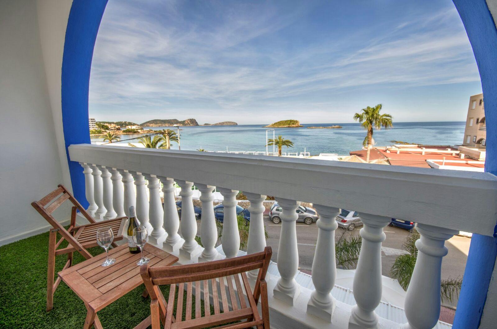 Outsite Ibiza 3* Es Cana