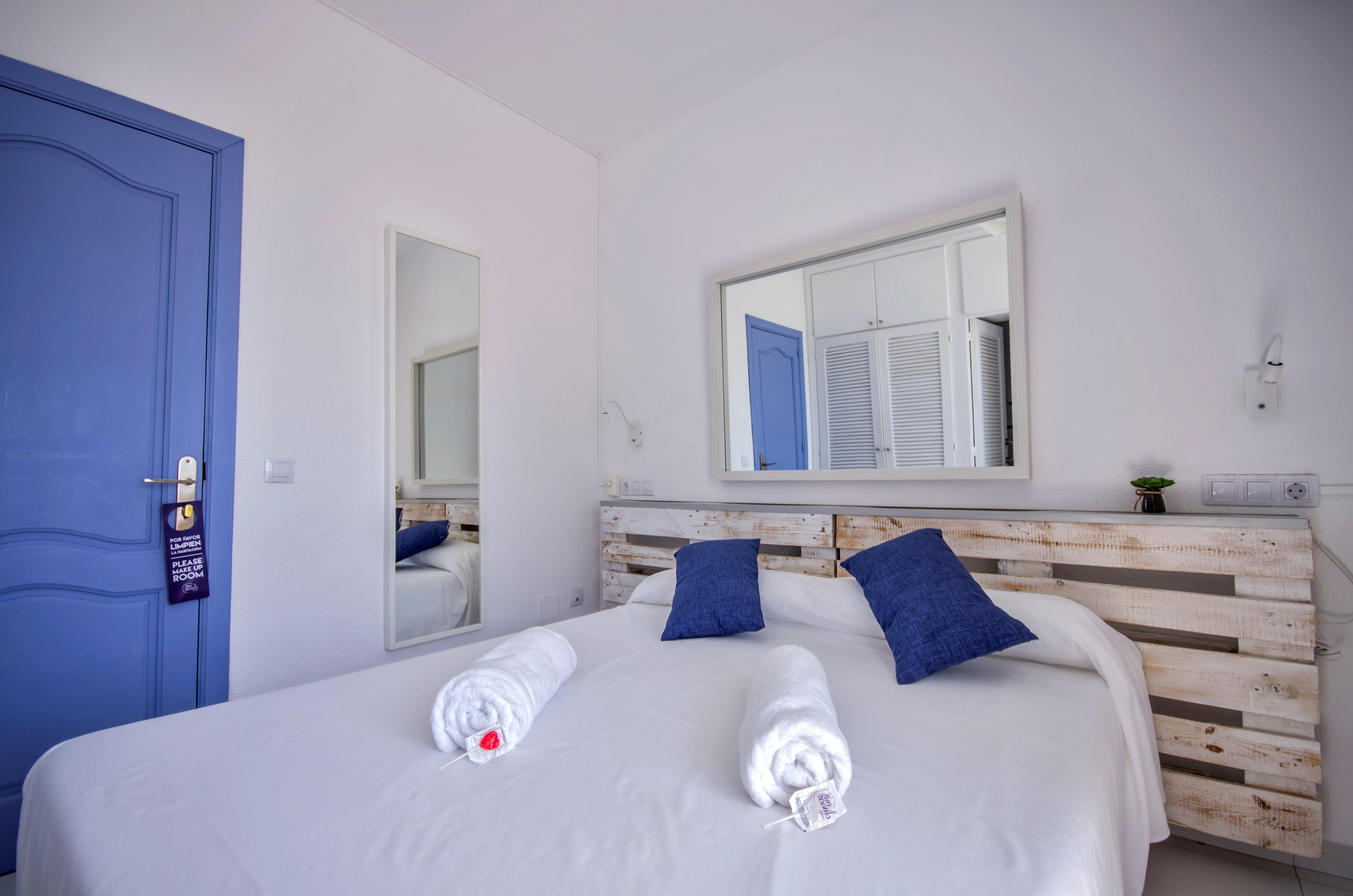 Outsite Ibiza 3*