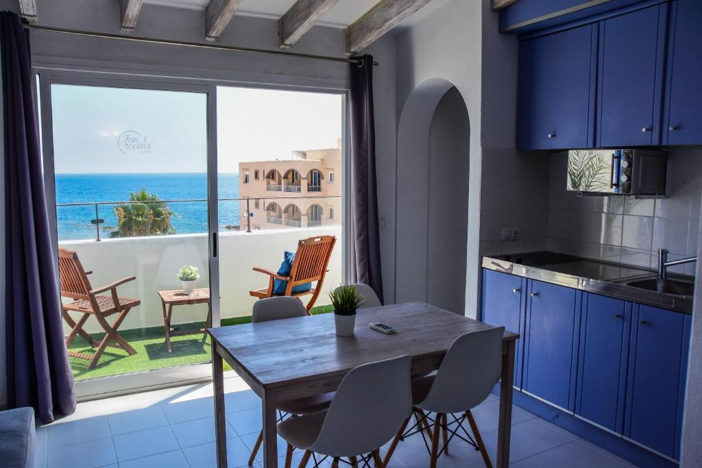 Outsite Ibiza 3* Es Cana
