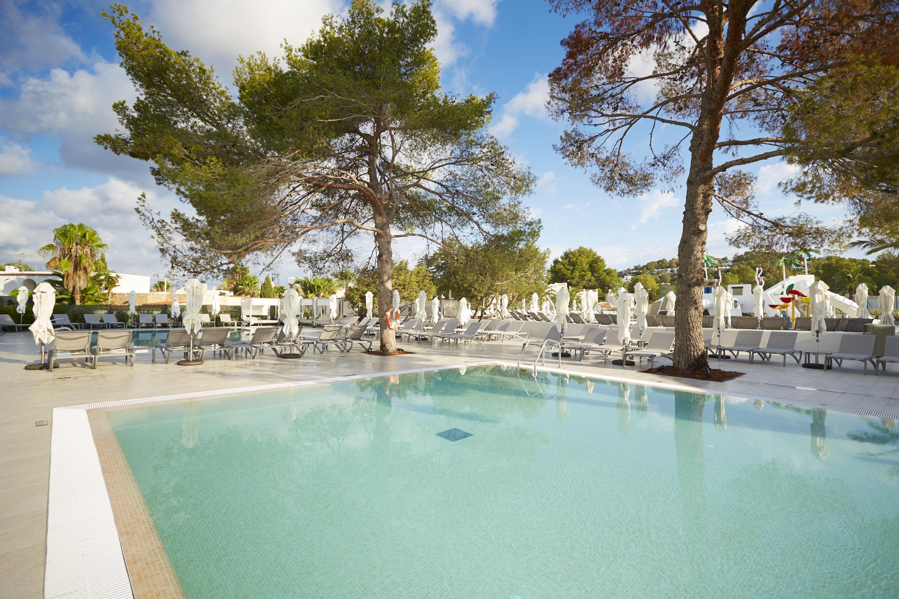 Insotel Tarida & 5* Cala Tarida (Ibiza)