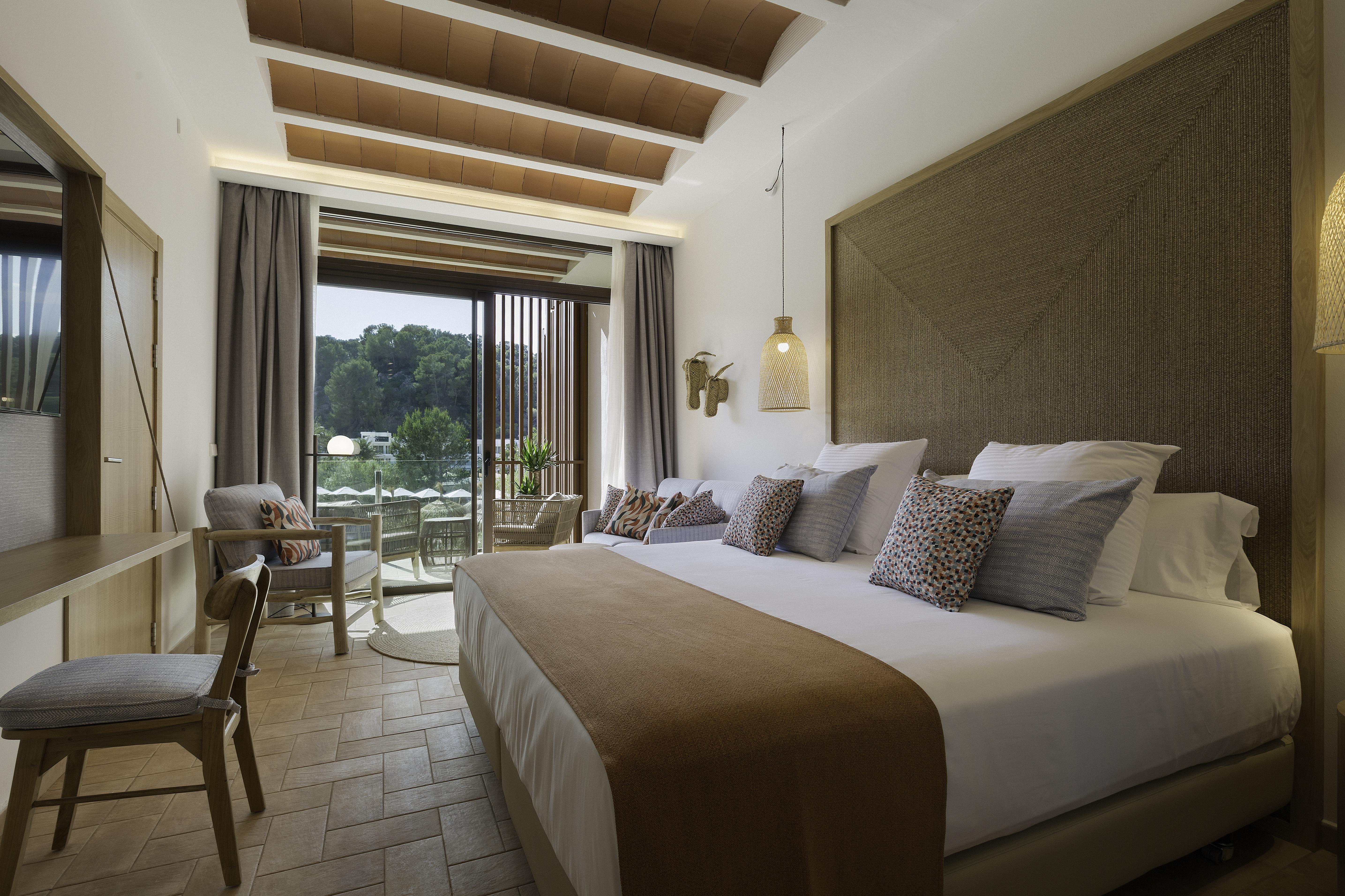 Cala San Miguel Ibiza Resort, Adults Only, Curio Collection By Hilton 5*