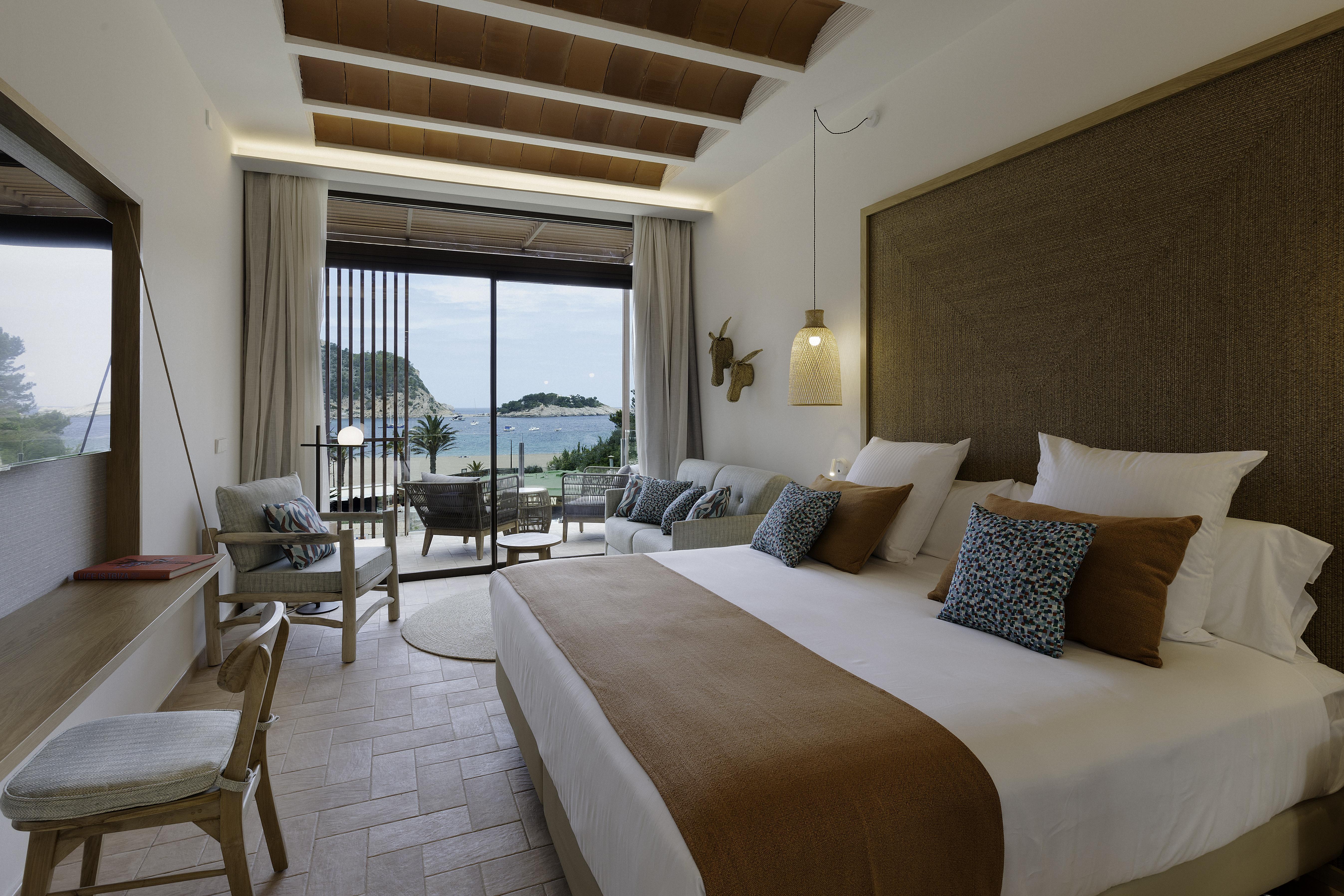 Cala San Miguel Ibiza Resort, Adults Only, Curio Collection By Hilton