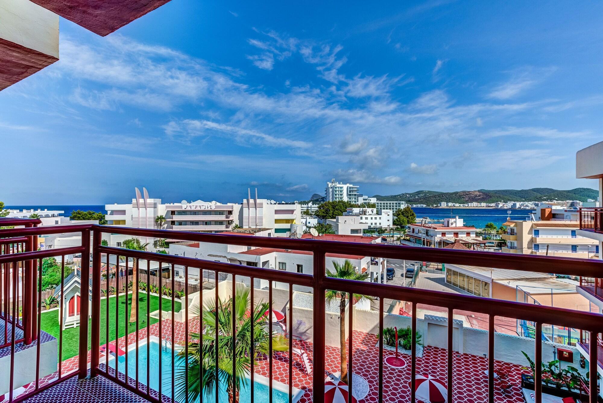 Romeos Ibiza - Adults Only Hotel