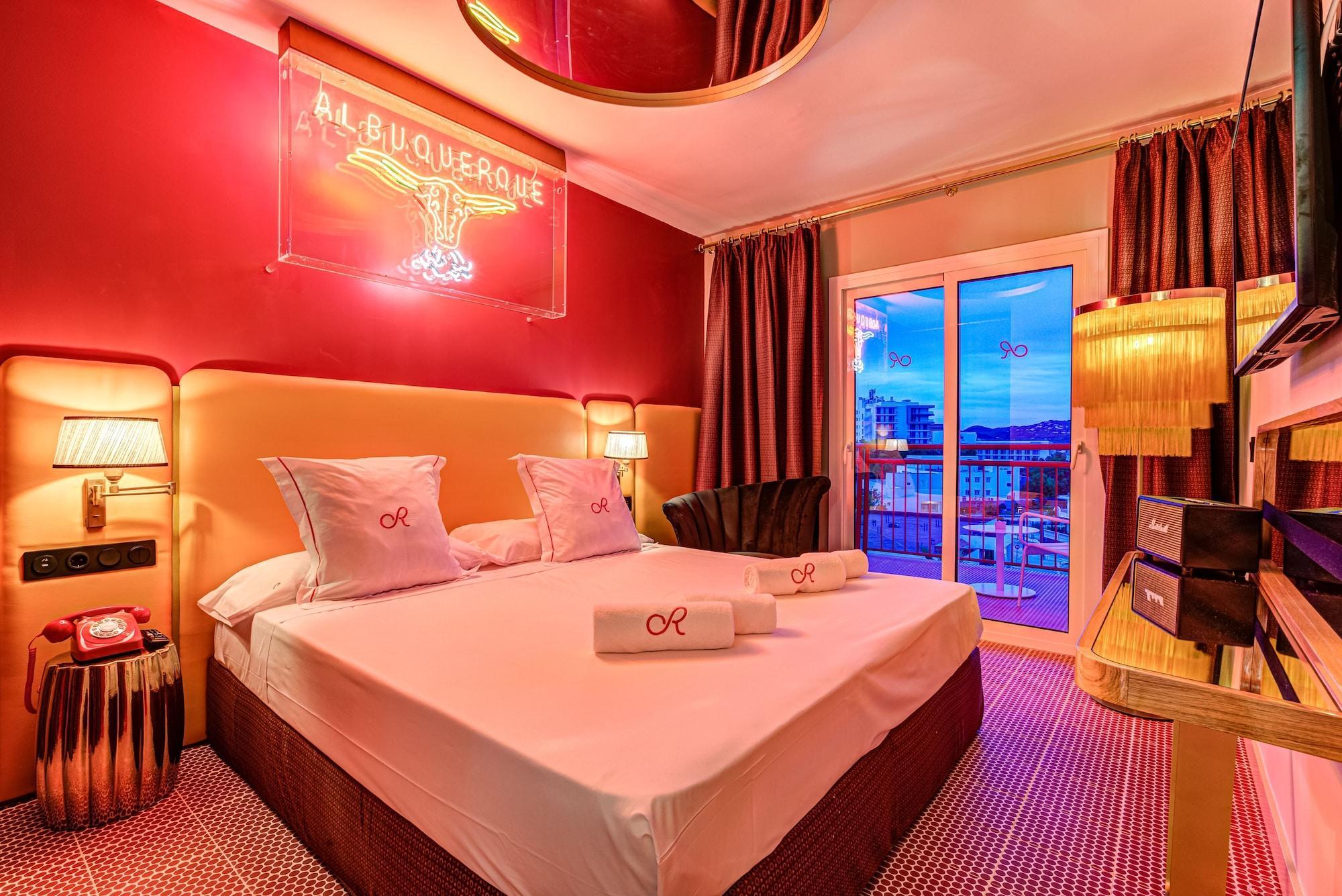 Romeos Ibiza - Adults Only 4*