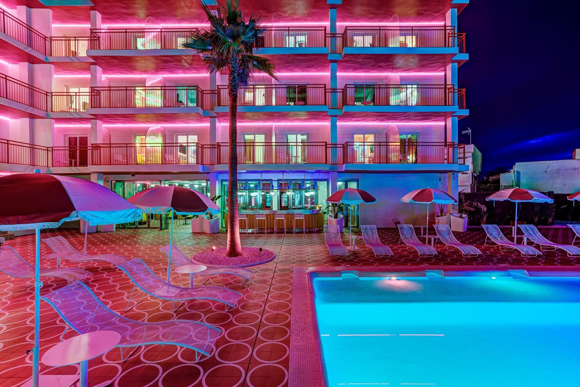 Romeos Ibiza - Adults Only 4*