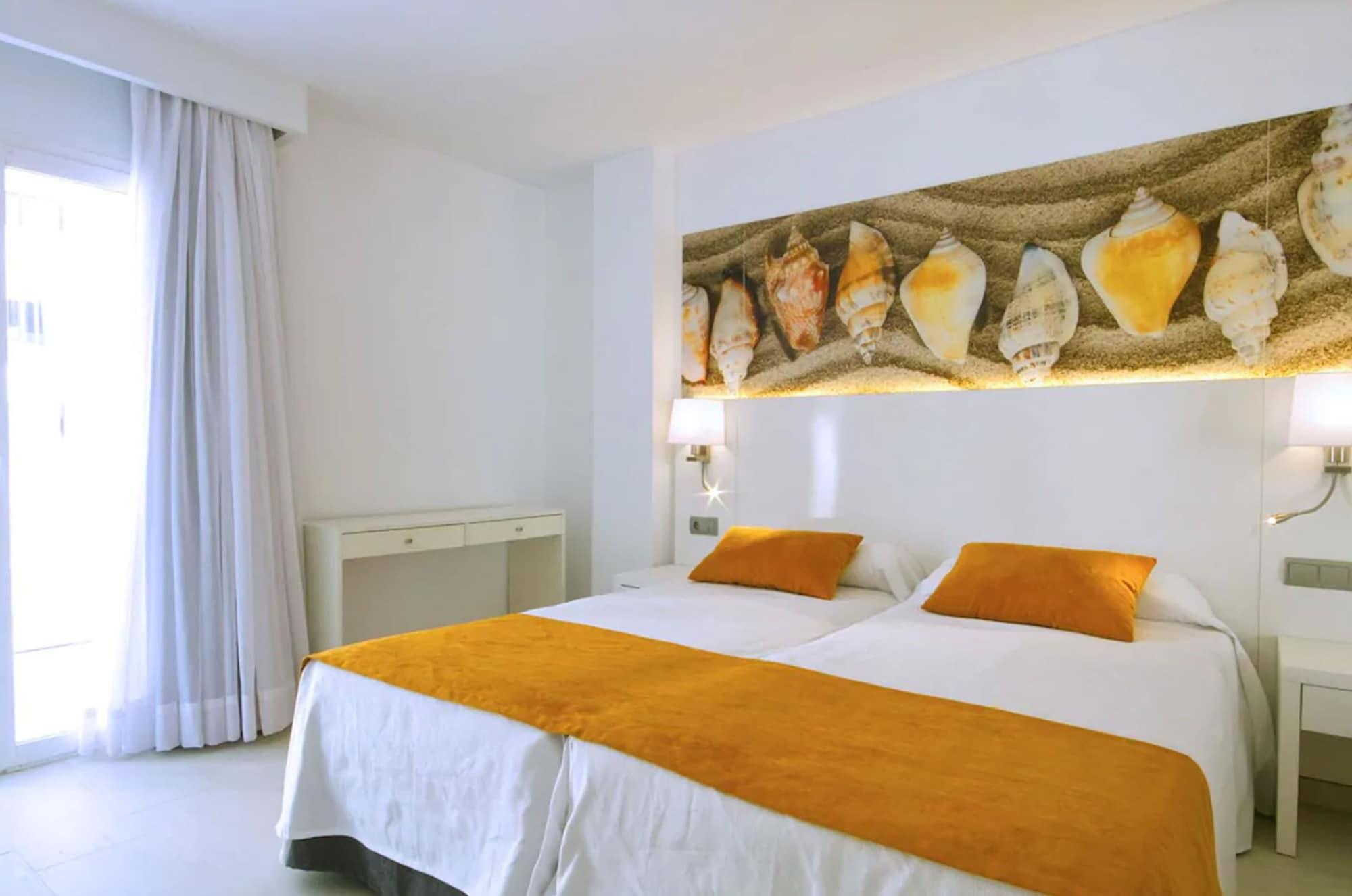 Aparthotel Balansat Port de Sant Miguel